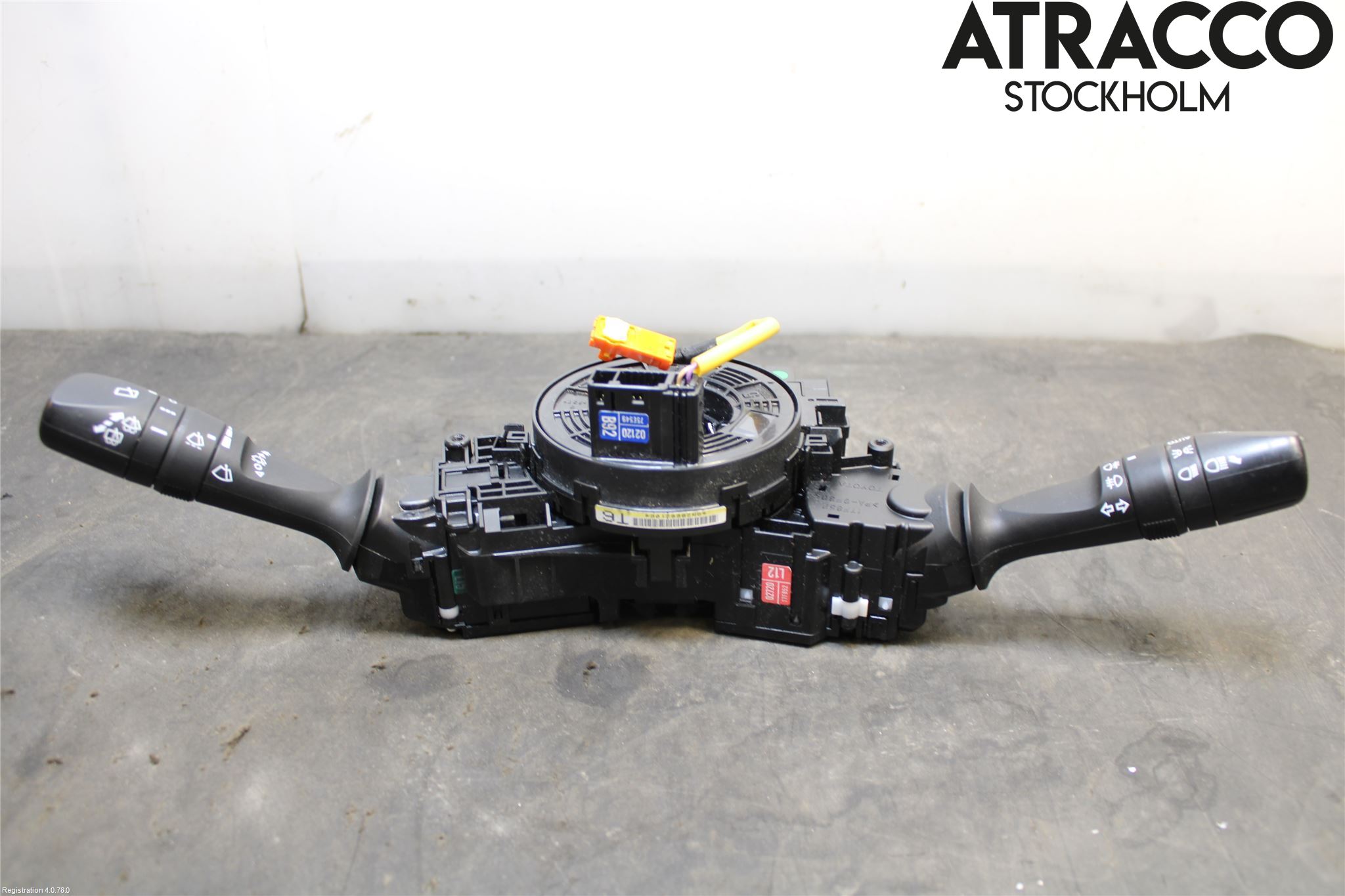 Toyota AURIS 13-19 Spakcentral