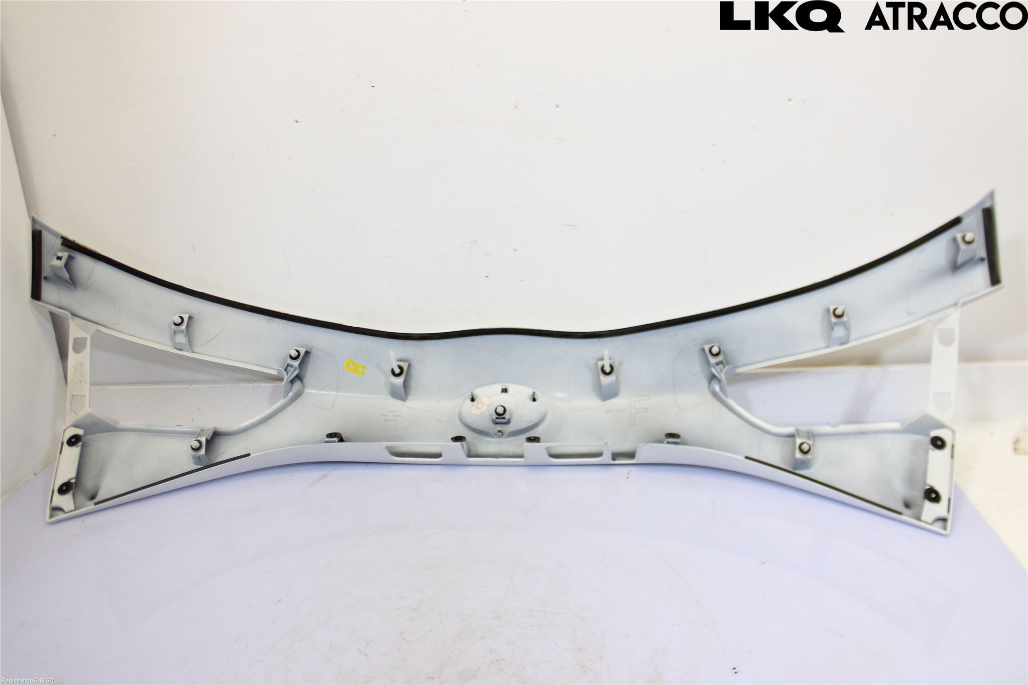 Toyota YARIS XP130 15-20 List Bak-Baklucka