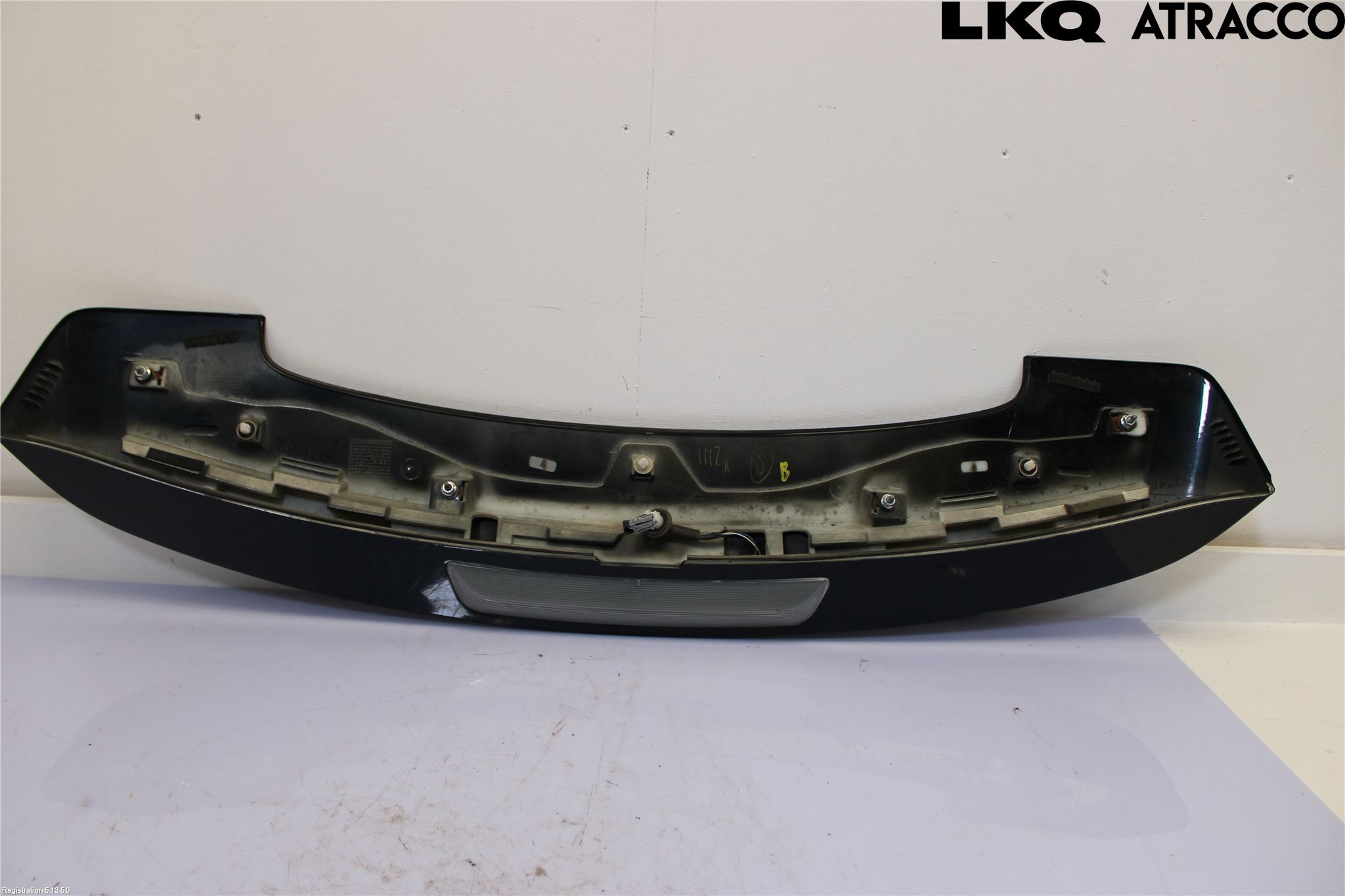 Toyota AVENSIS 16-18 Spoiler Baklucka