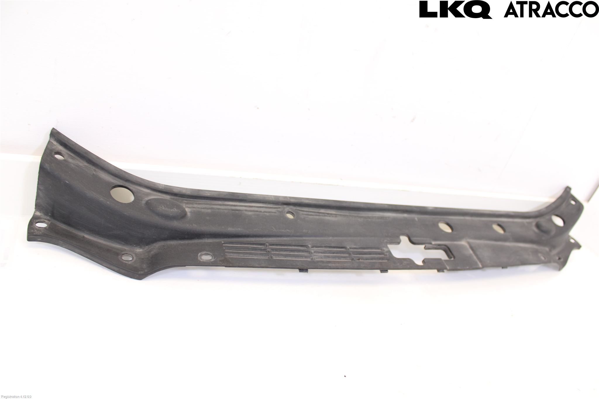 Kia CARENS II 07-12 Täckplast Front