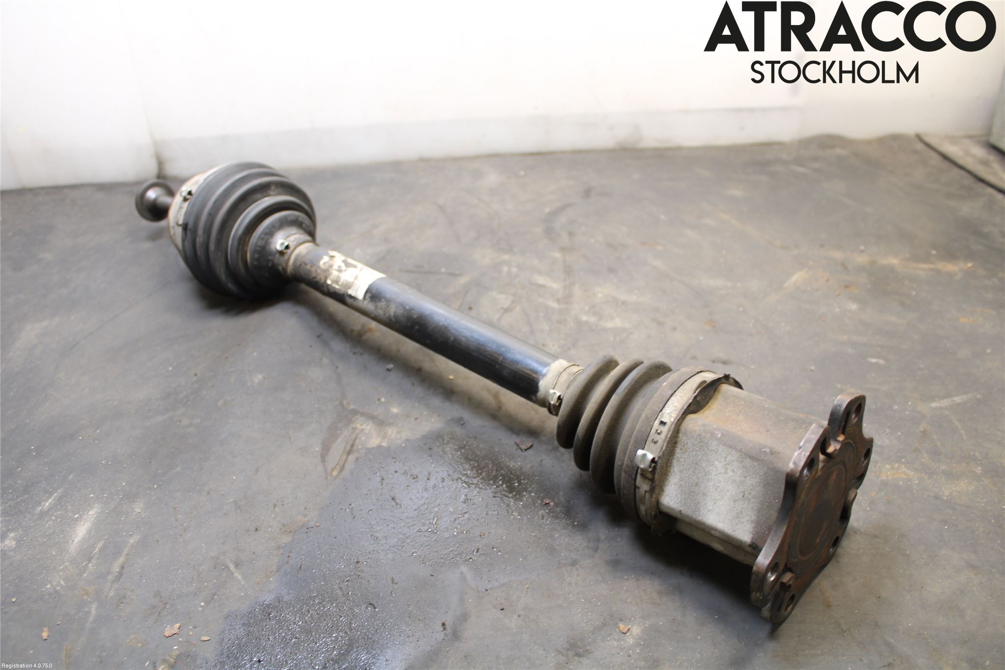 Audi A6/S6     05-11 Drivaxel Fram Höger