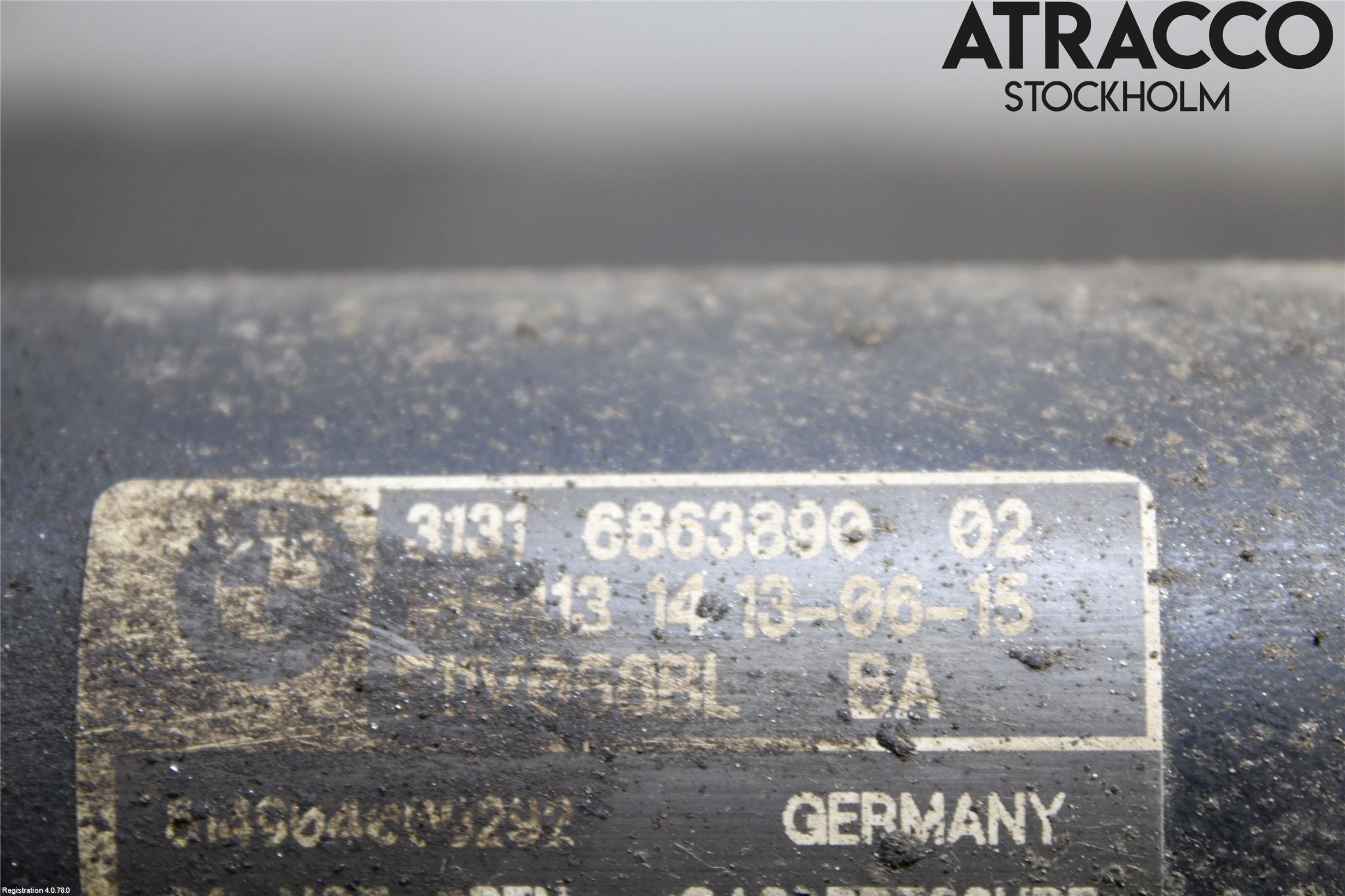 BMW 5 F10/F11/F18 09-17 Fjäderben Fram Höger