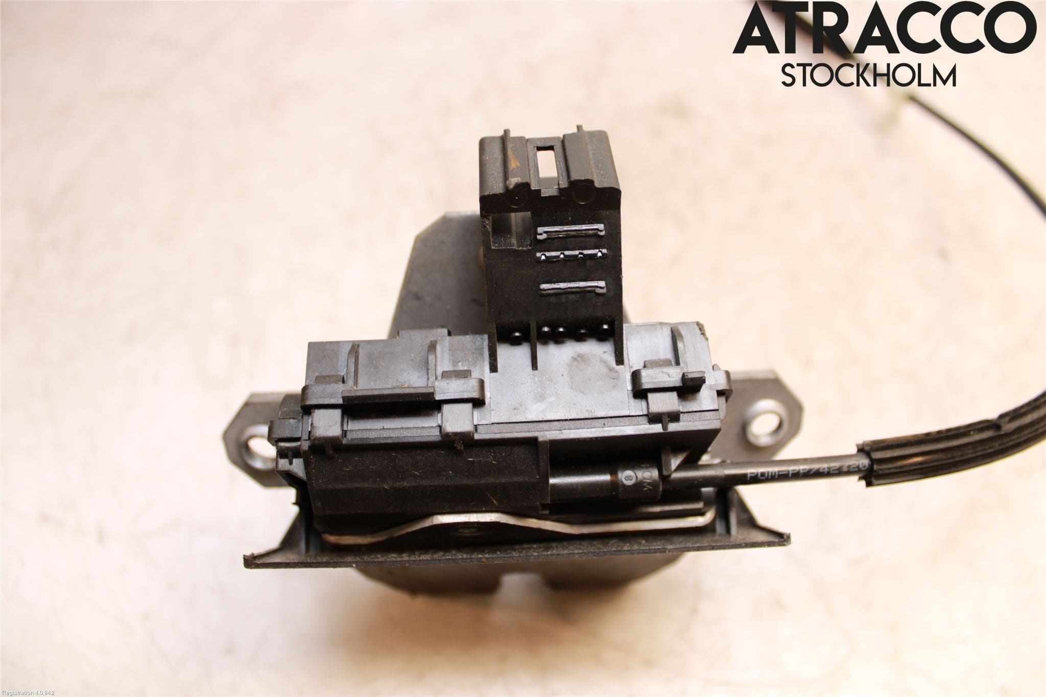 Volvo S60 11-13 Låskista Baklucka