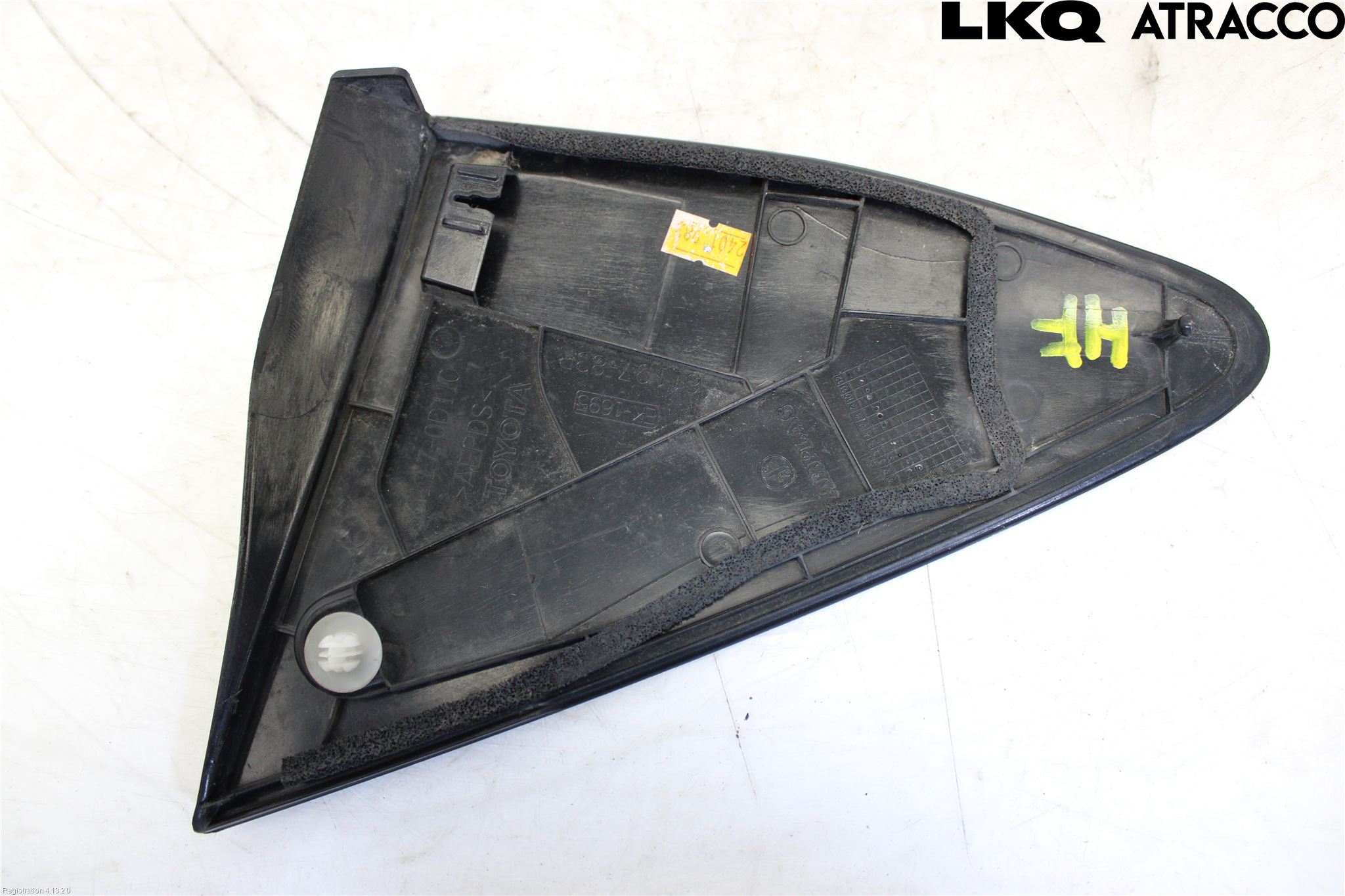 Toyota YARIS XP130 12-14 Täckplast Front