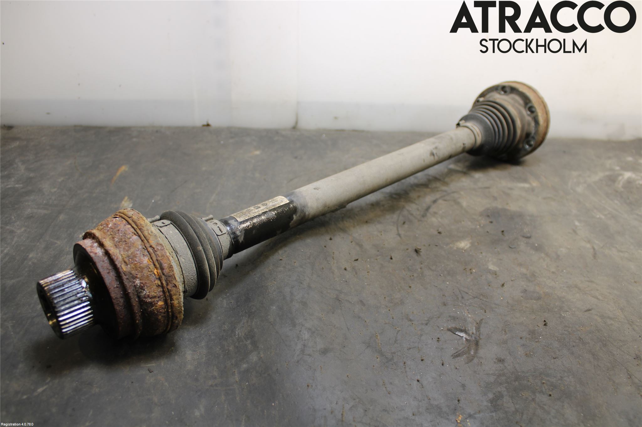 Audi Q5 09-16 Drivaxel Bak Vänster