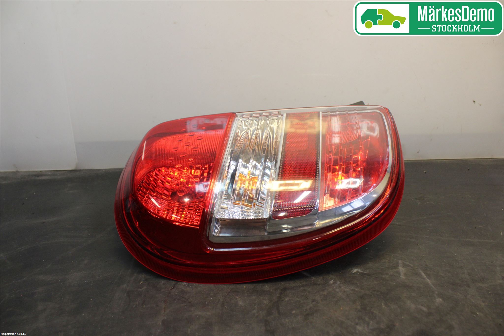 Nissan MICRA 11-16 Bakljus Vänster