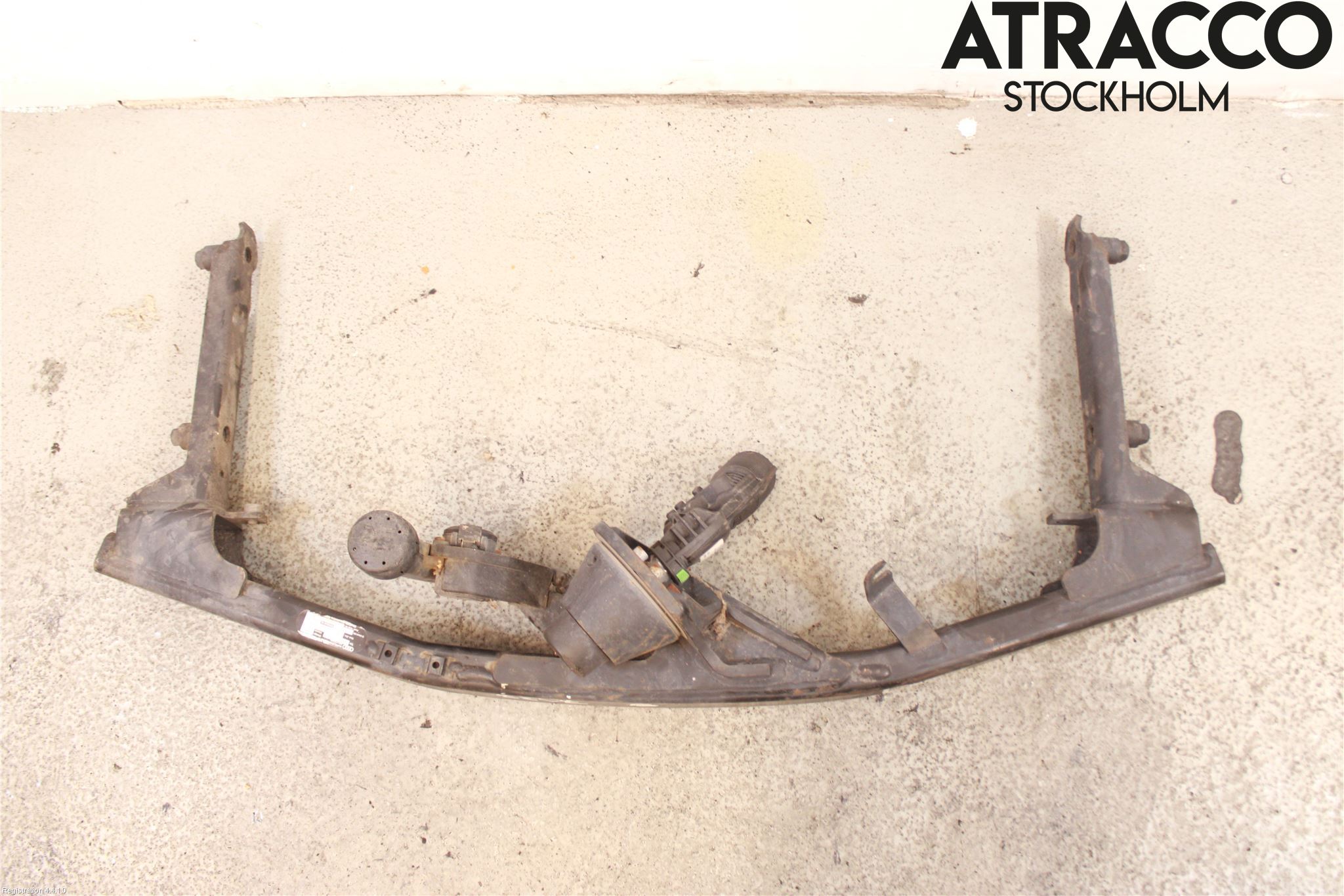 Audi A4/S4 B9 16-19 Dragkrok