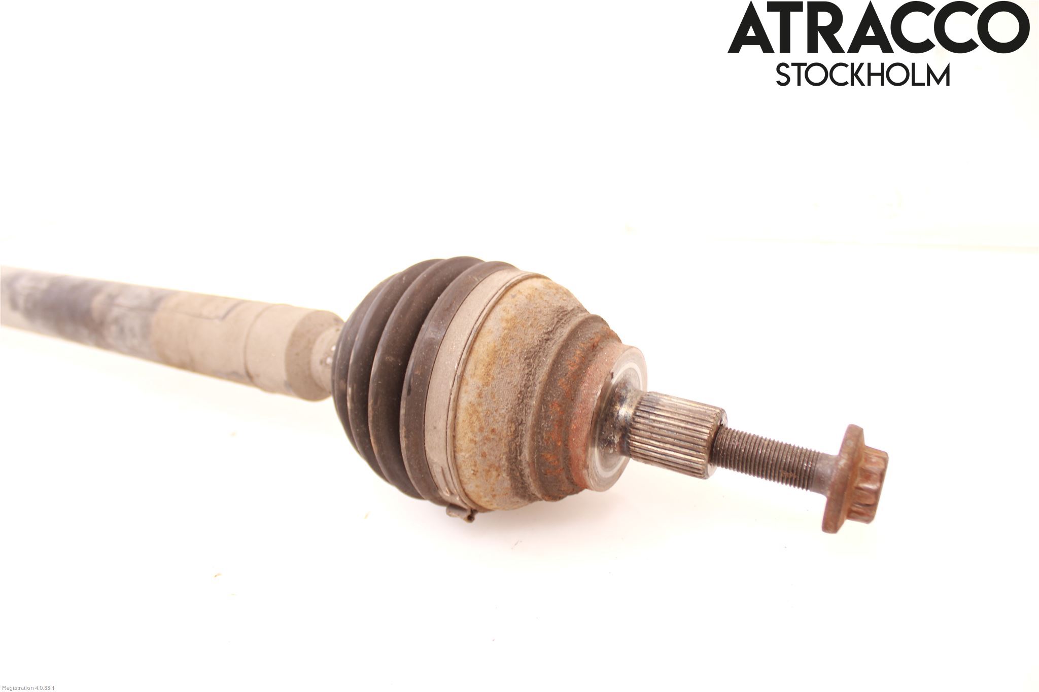 Volkswagen VW CADDY 16-20 Drivaxel Fram Höger