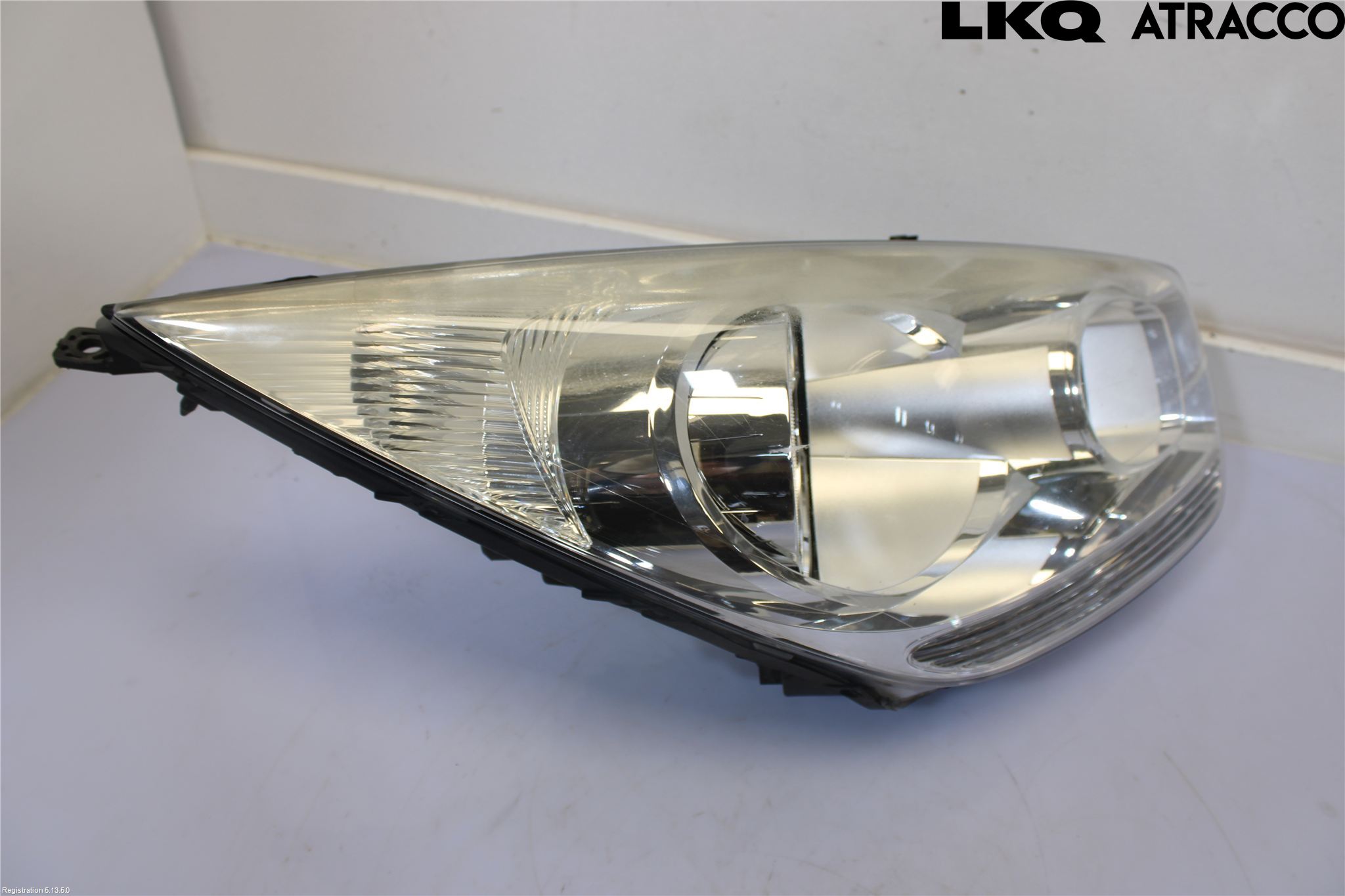Kia VENGA 10-19 Strålkastare Höger