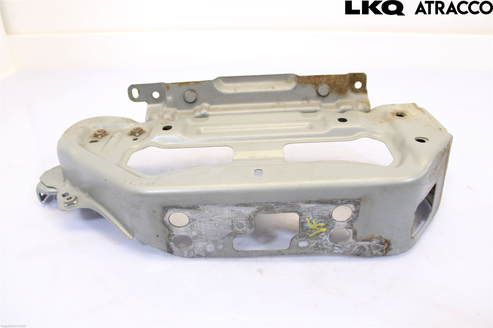 Toyota YARIS XP90 06-11 Kylarfäste-Ram-Balk