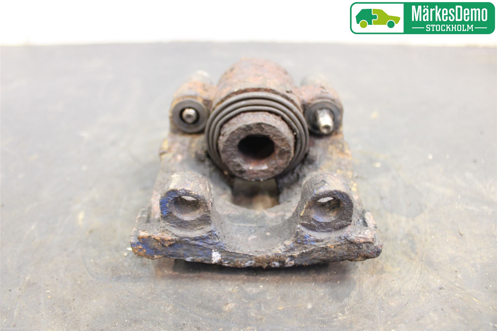 BMW 3 E46      98-05 Bromsok Bak Vänster