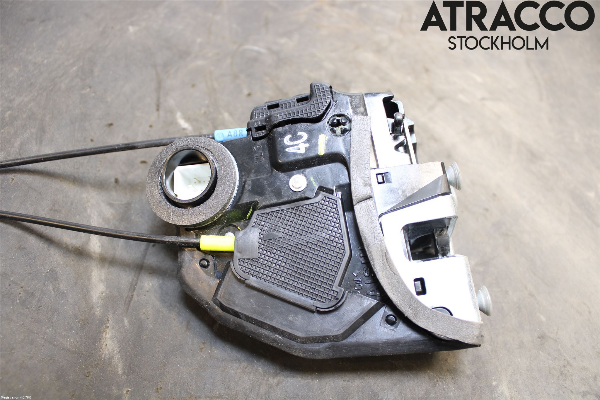 Toyota AURIS 13-19 Låskista-Dörrlås