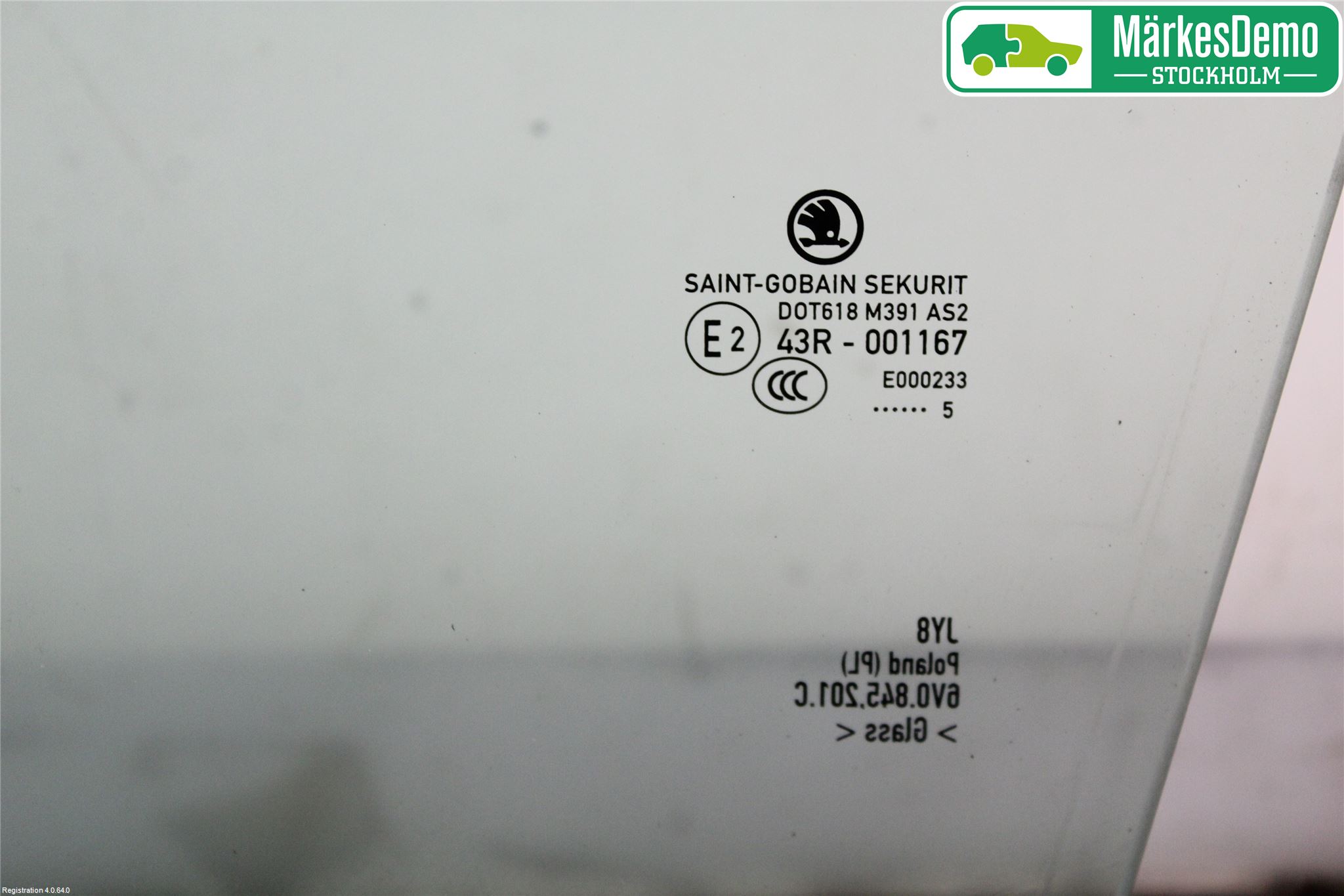 Skoda FABIA 15-21 Dörruta Fram Vänster