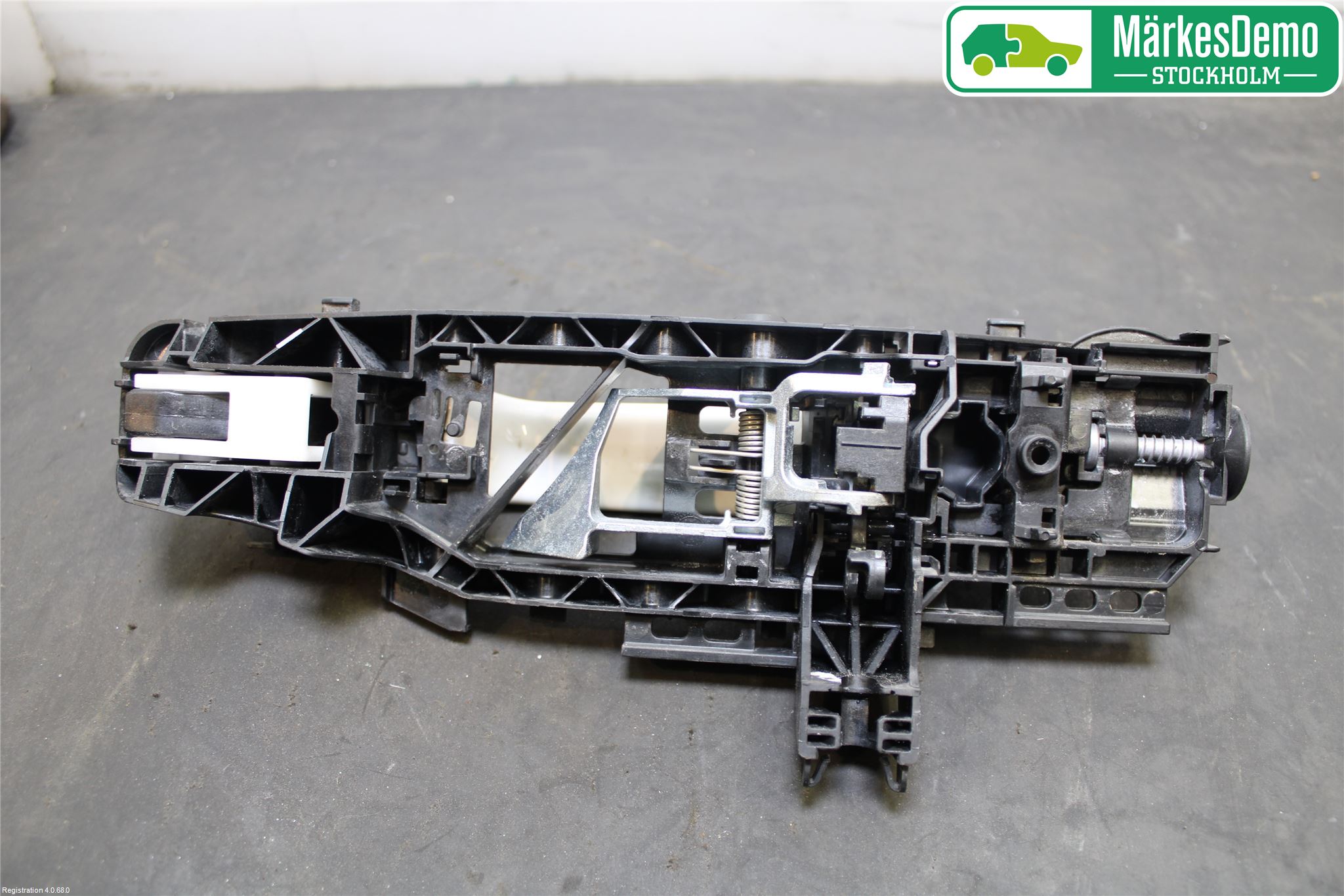 Mercedes-Benz MB C-KLASS (W205) 14-21 Dörrhandtag Yttre Hö
