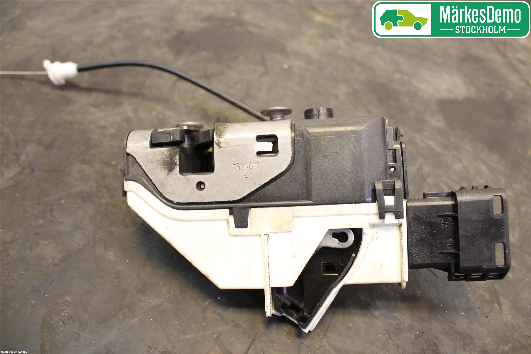 Peugeot PARTNER 08-15 Låskista-Dörrlås