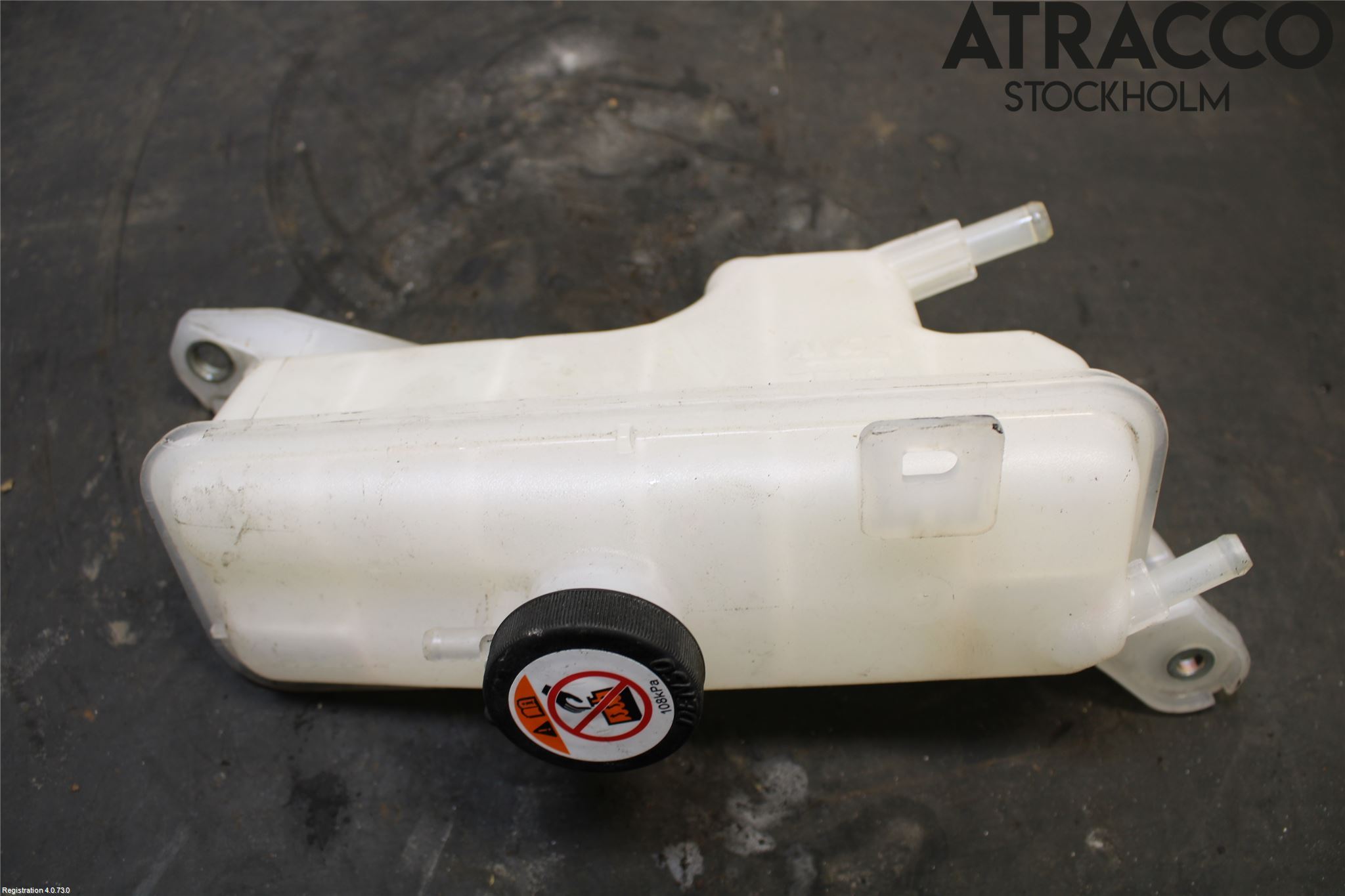 Lexus NX 300h 15-21 Expansionstank