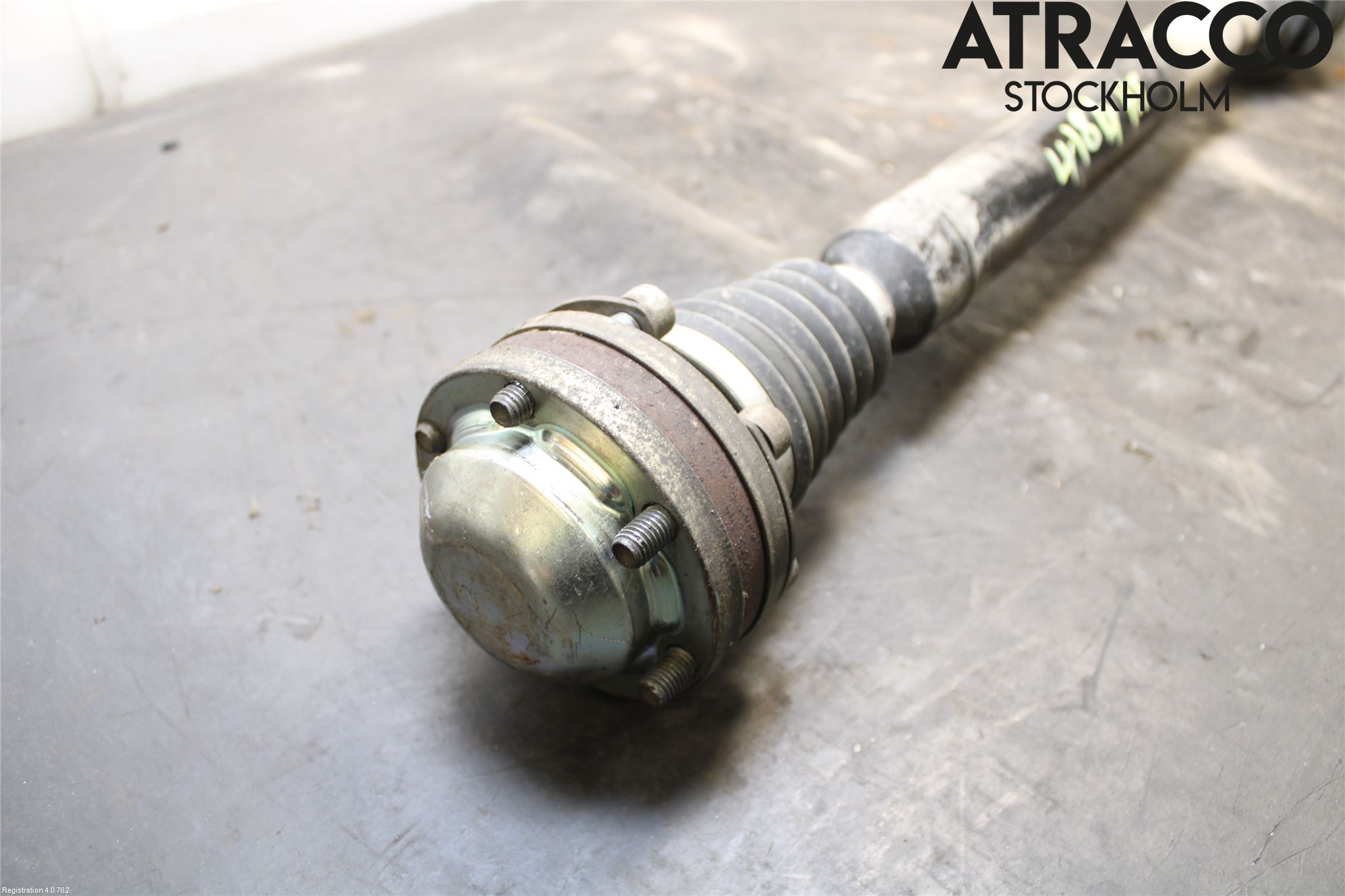 Volkswagen VW GOLF VI 09-13 Drivaxel Fram Höger