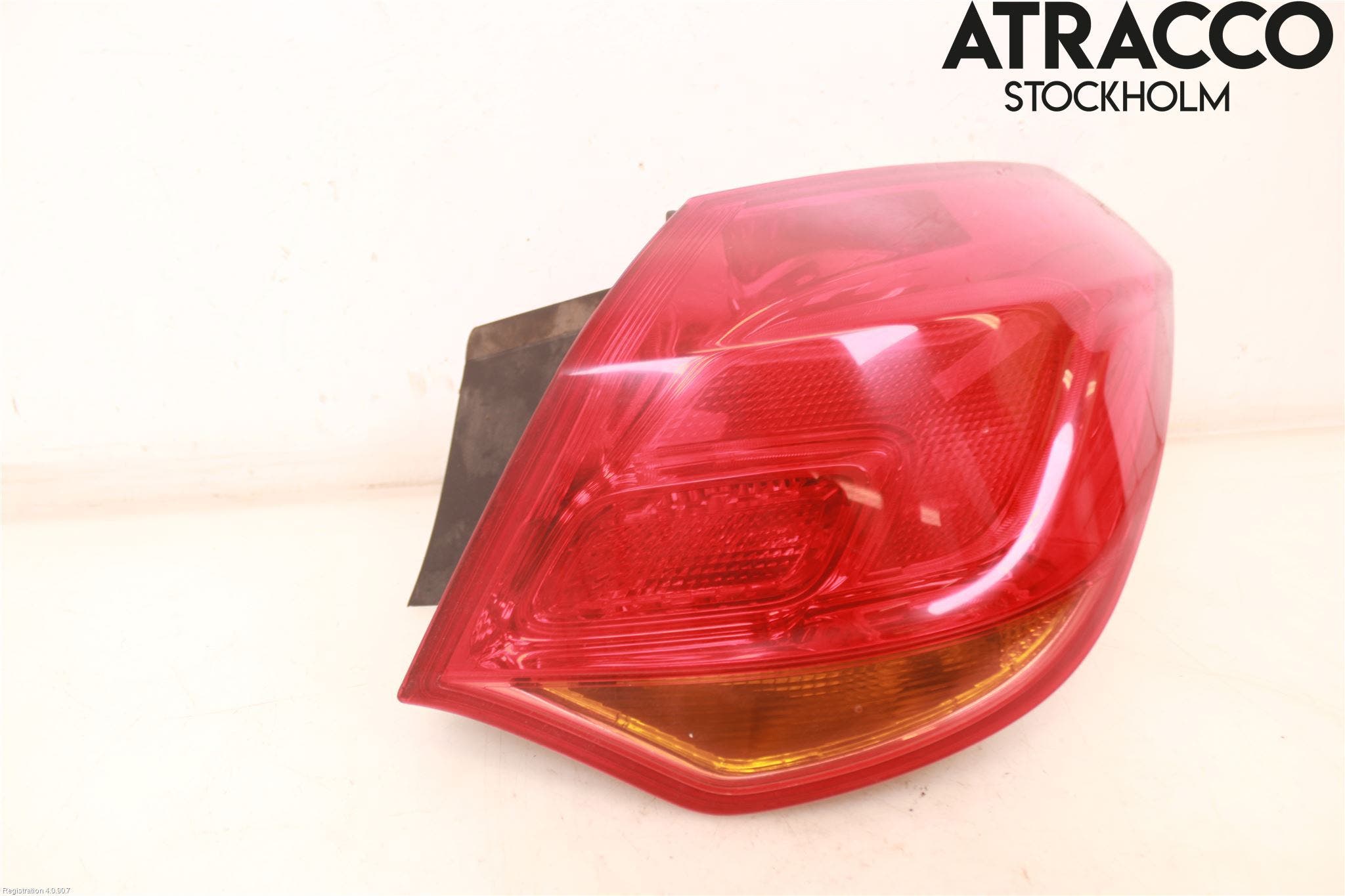 Opel ASTRA J 10-15 Bakljus Höger