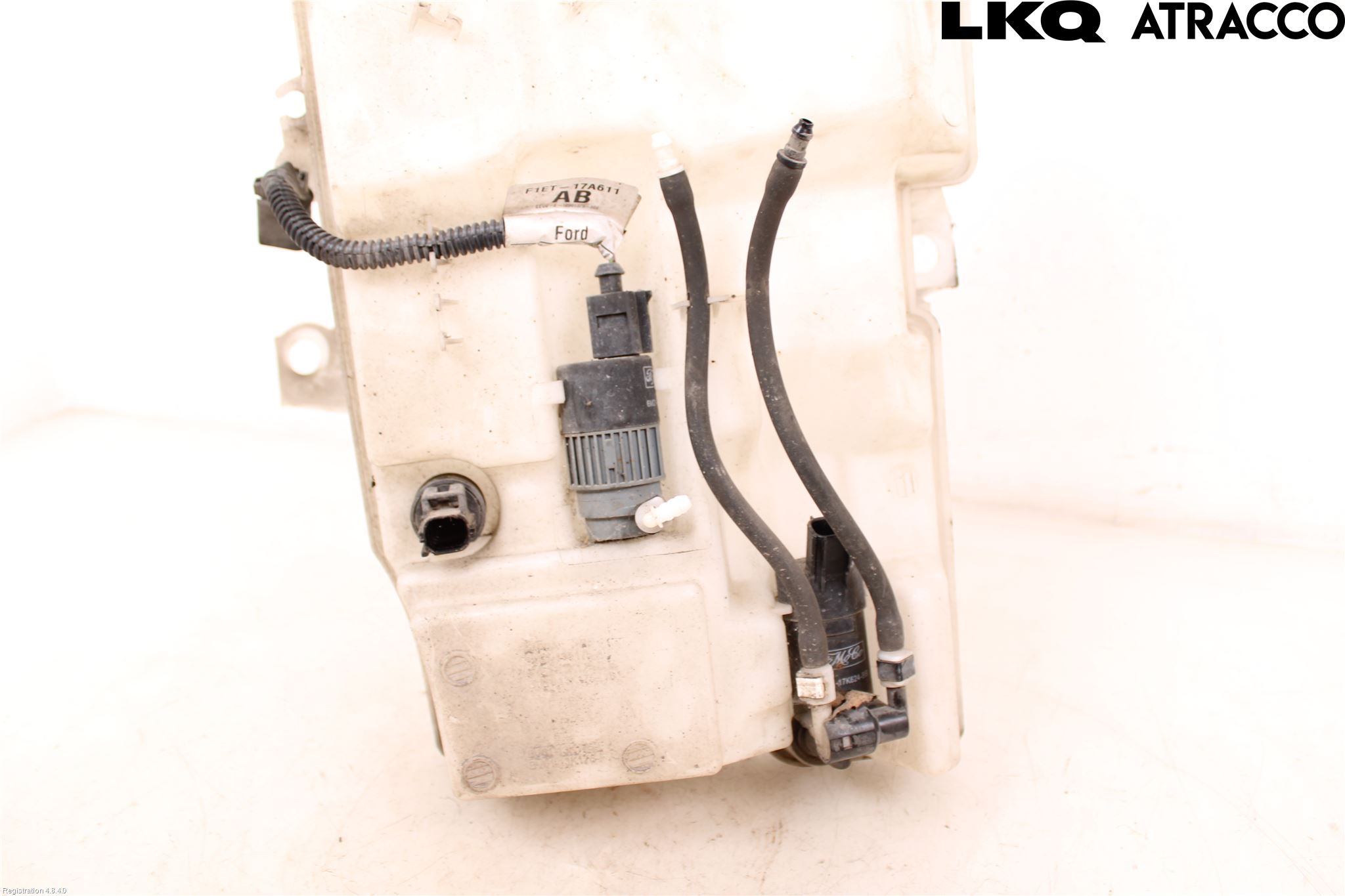 Ford FOCUS 15-18 Spolartank Vindruta