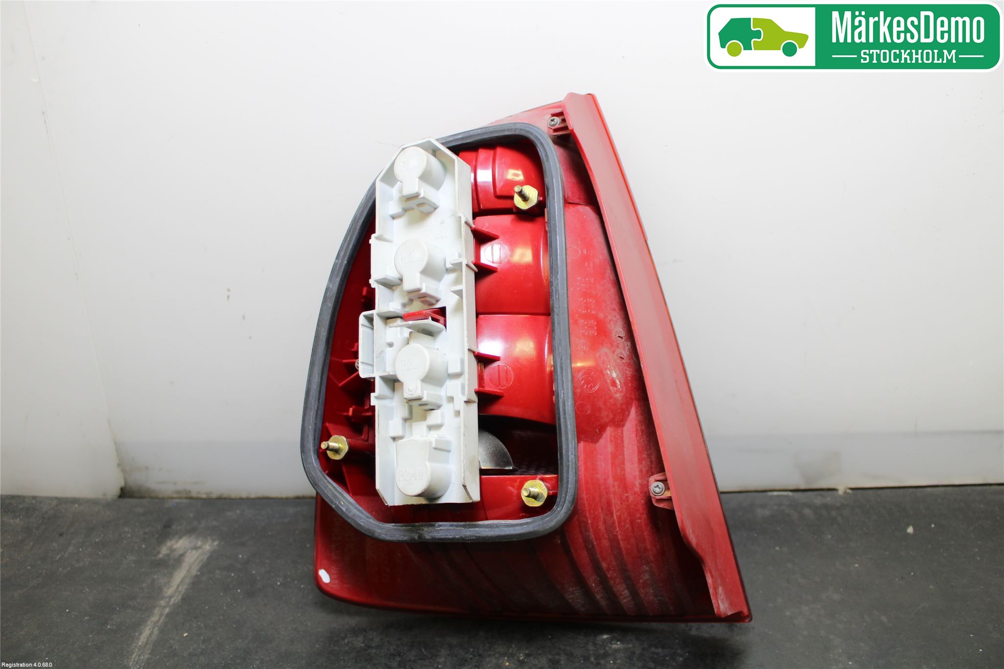 Skoda SUPERB 01-08 Bakljus Höger