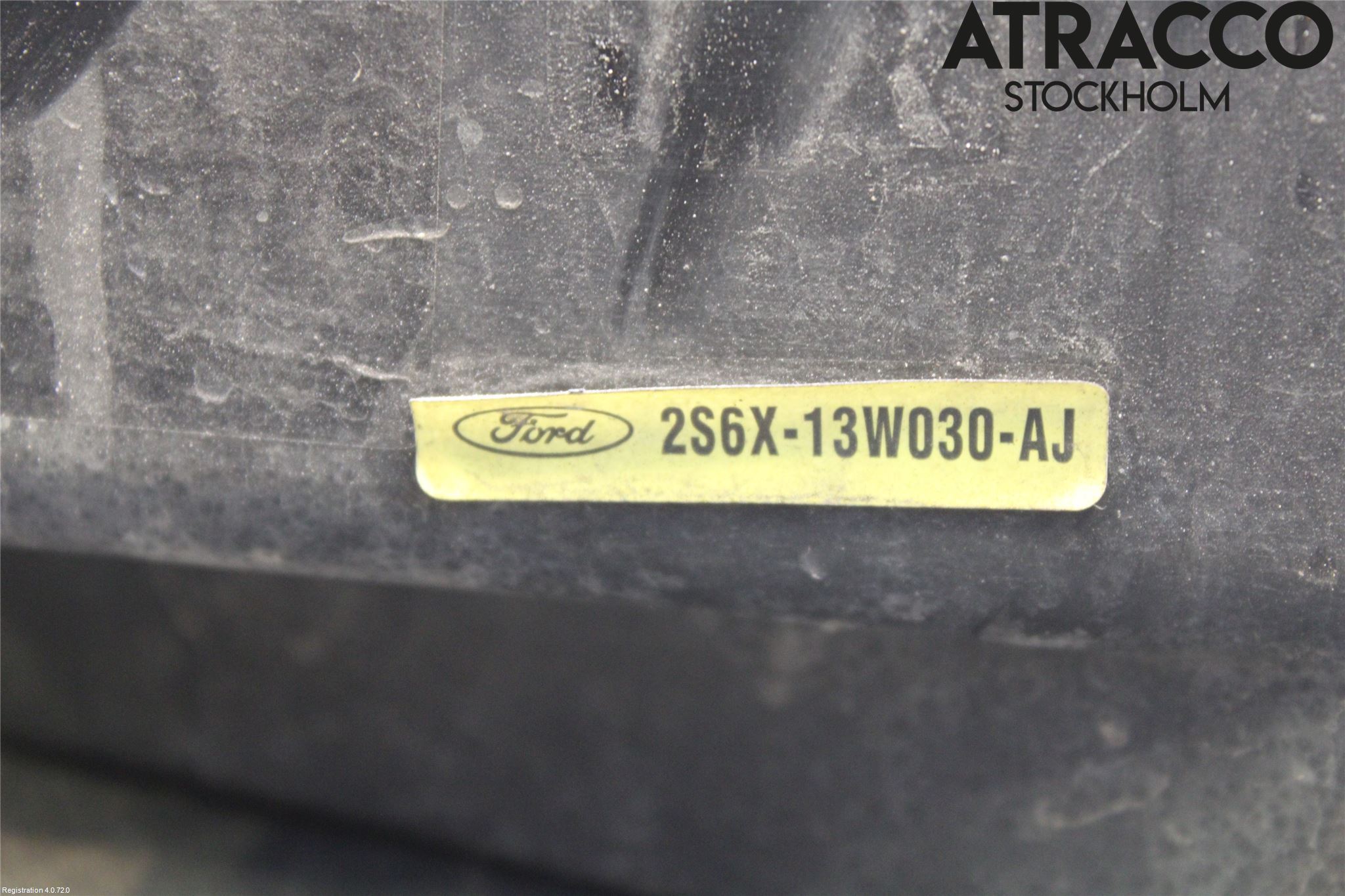 Ford FIESTA     02-05 Strålkastare Vänster