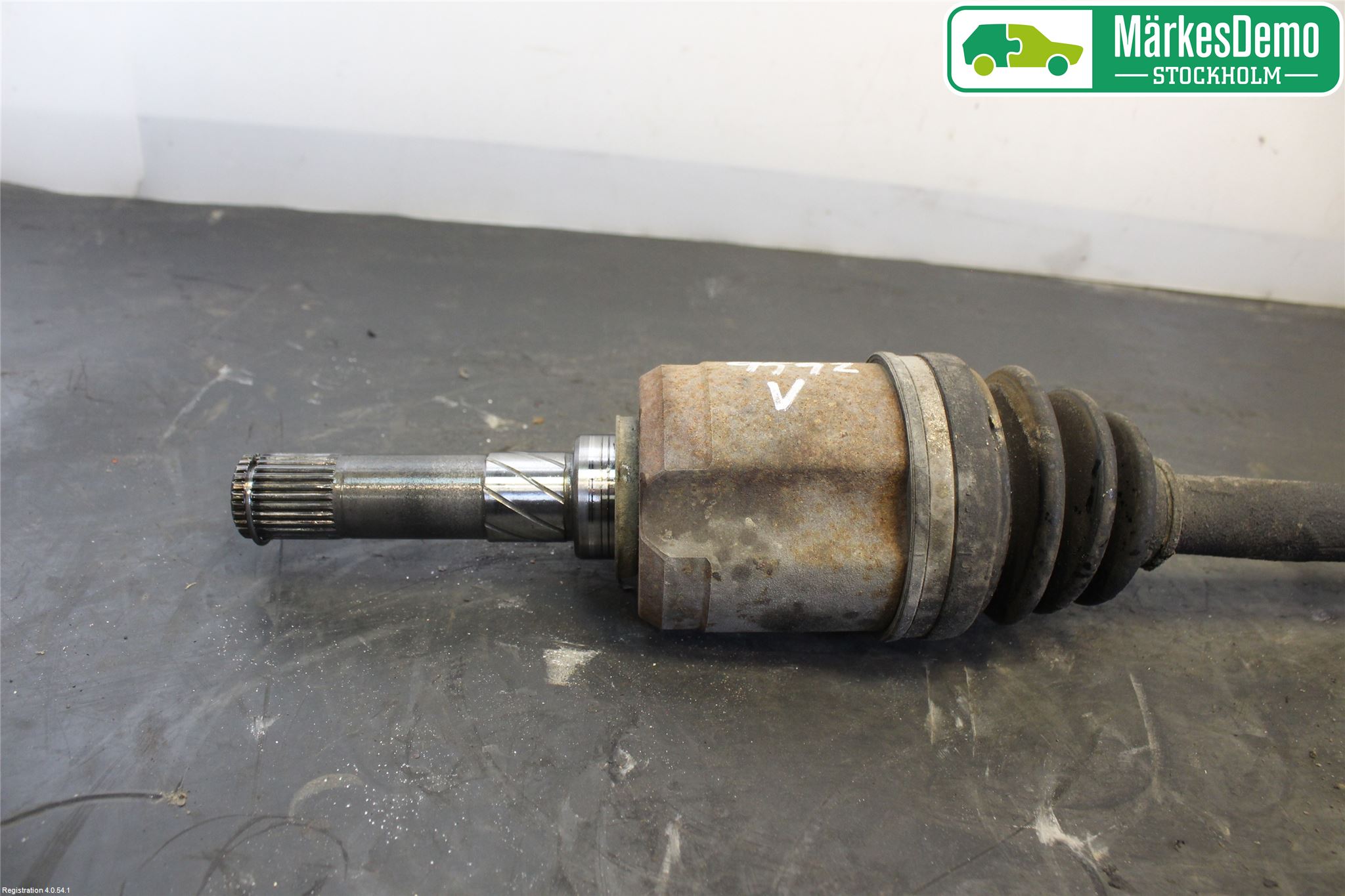 Nissan QASHQAI   07-10 Drivaxel Fram Vänster