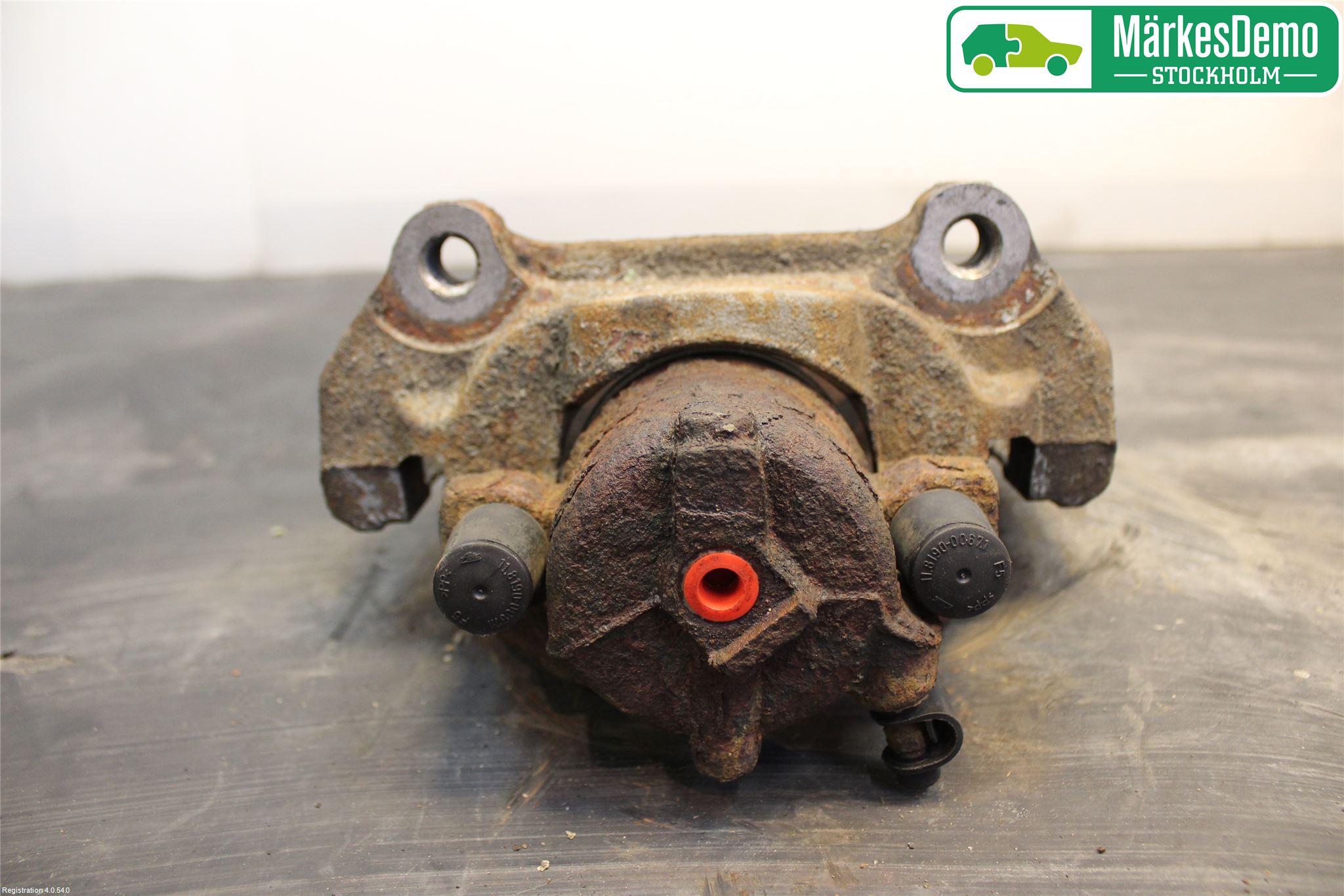 Saab 9-5     06-10 Bromsok Fram Vänster