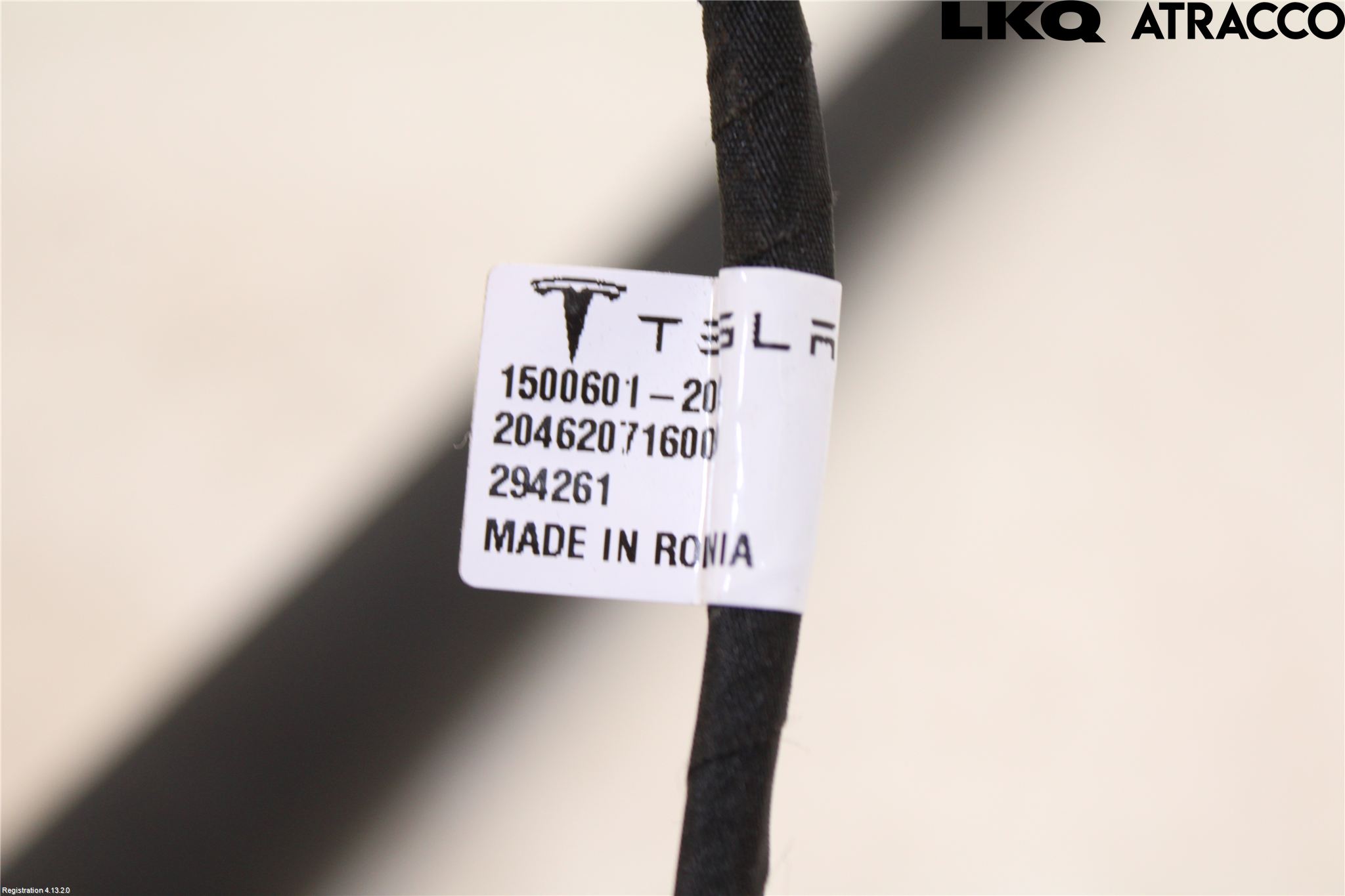 Tesla MODEL Y 21- Bakluckeöppnare Automatisk