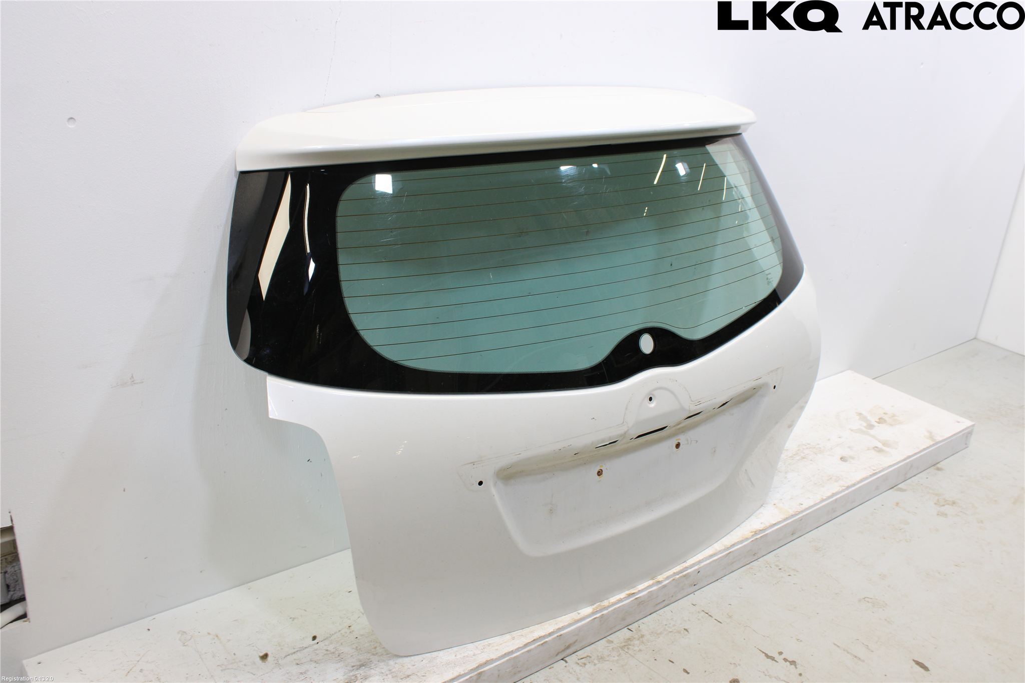 Toyota VERSO 09-18 Baklucka Kombi