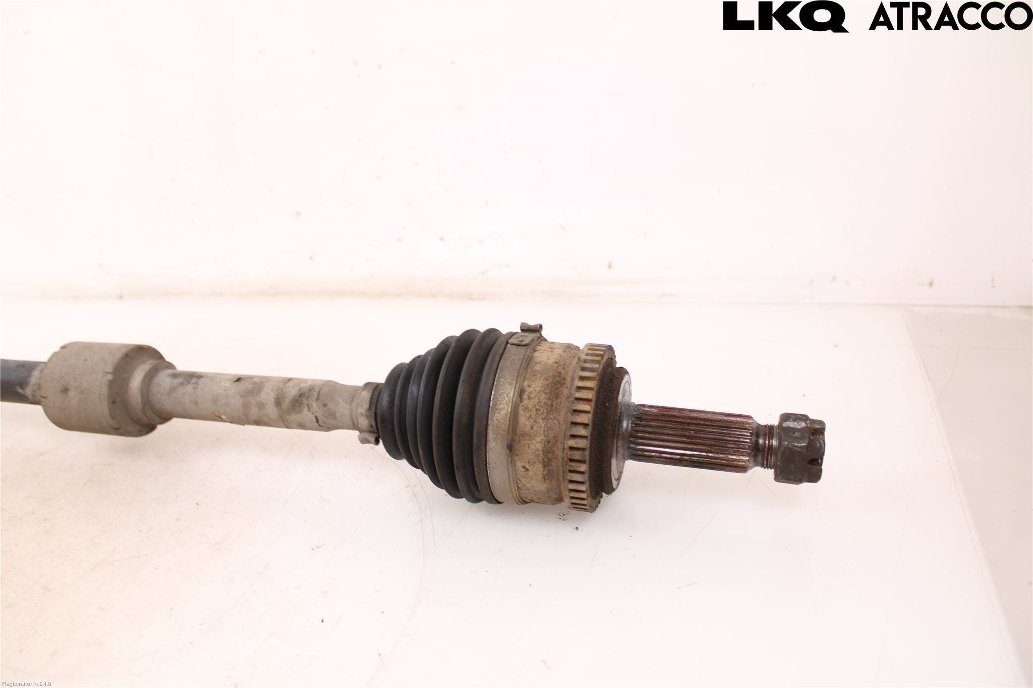 Kia CEED 06-12 Drivaxel Fram Höger