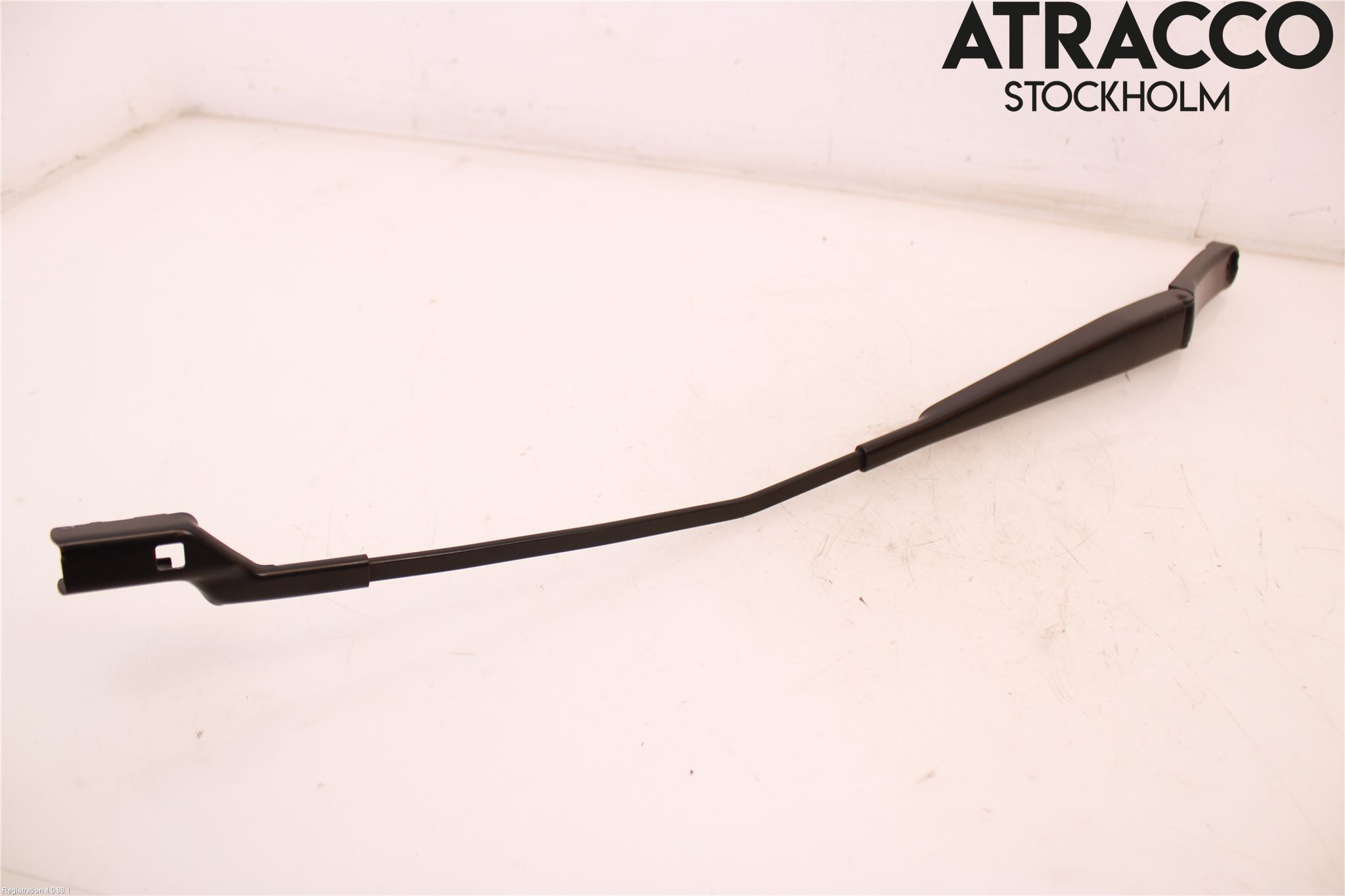 Volkswagen VW PASSAT 15-19 Torkararm Armar Vindruta