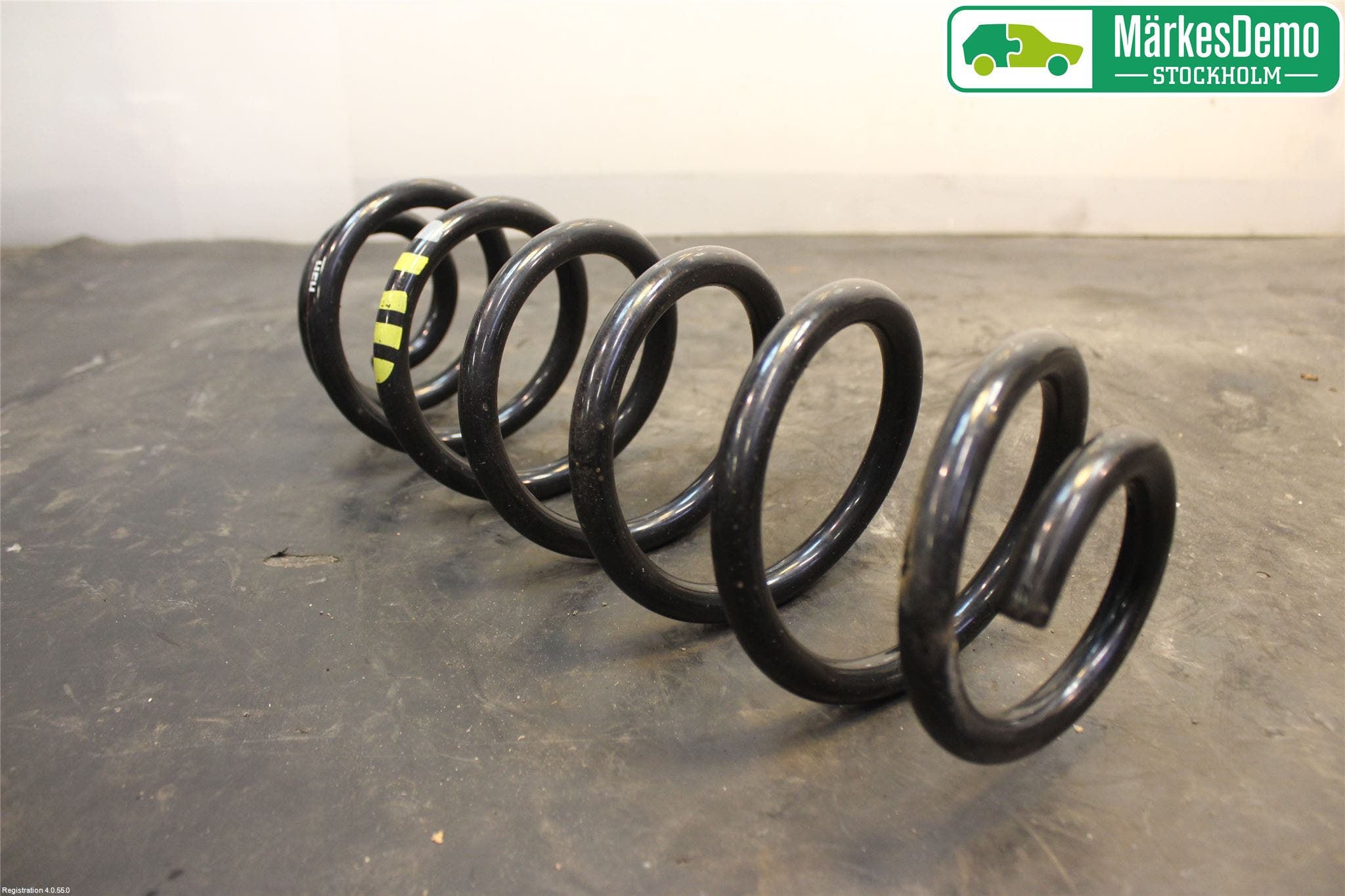 Audi Q3 8U 12-18 Fjäder Bak