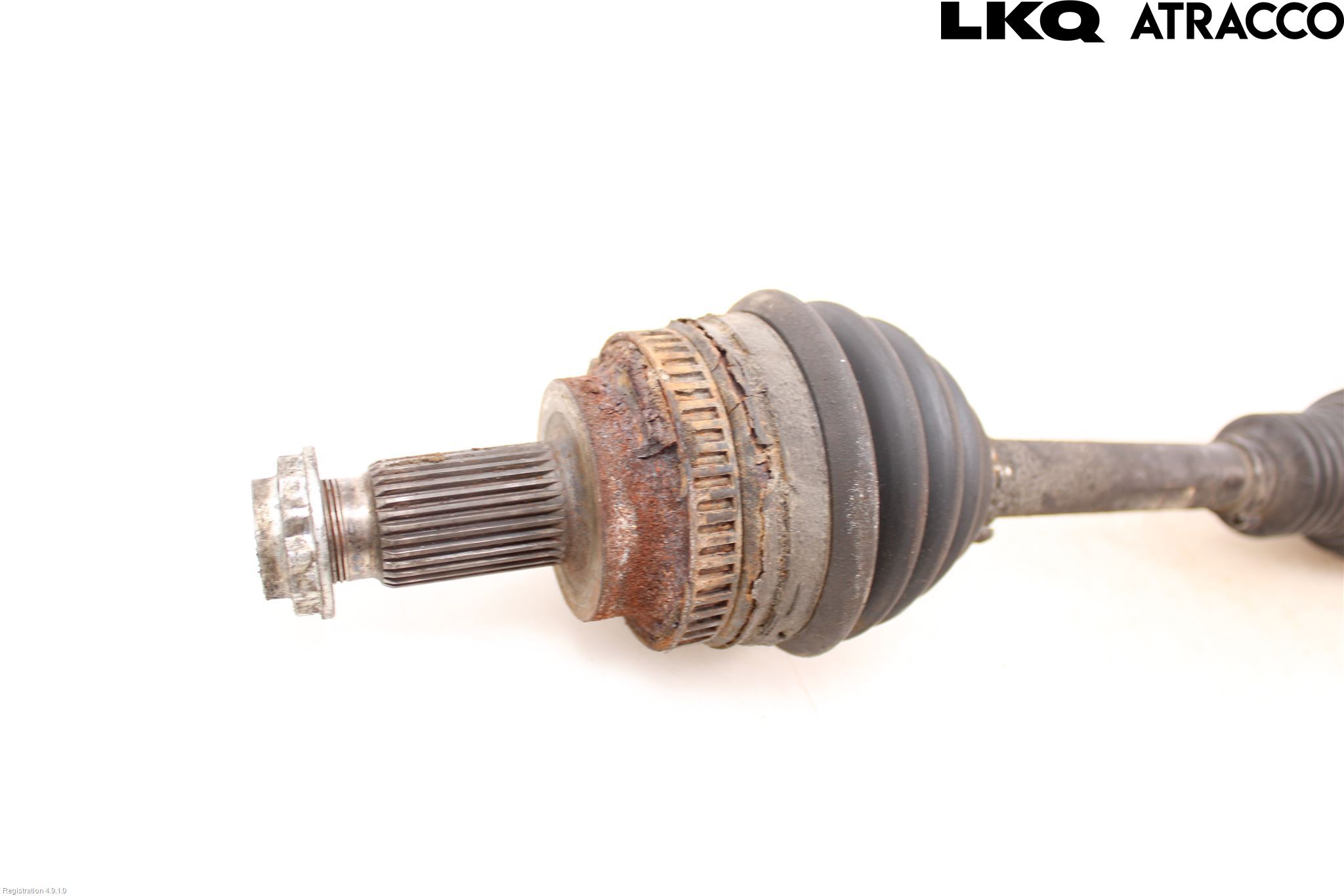 BMW 5 E60/61 Sed/Tou 02-10 Drivaxel Fram Höger