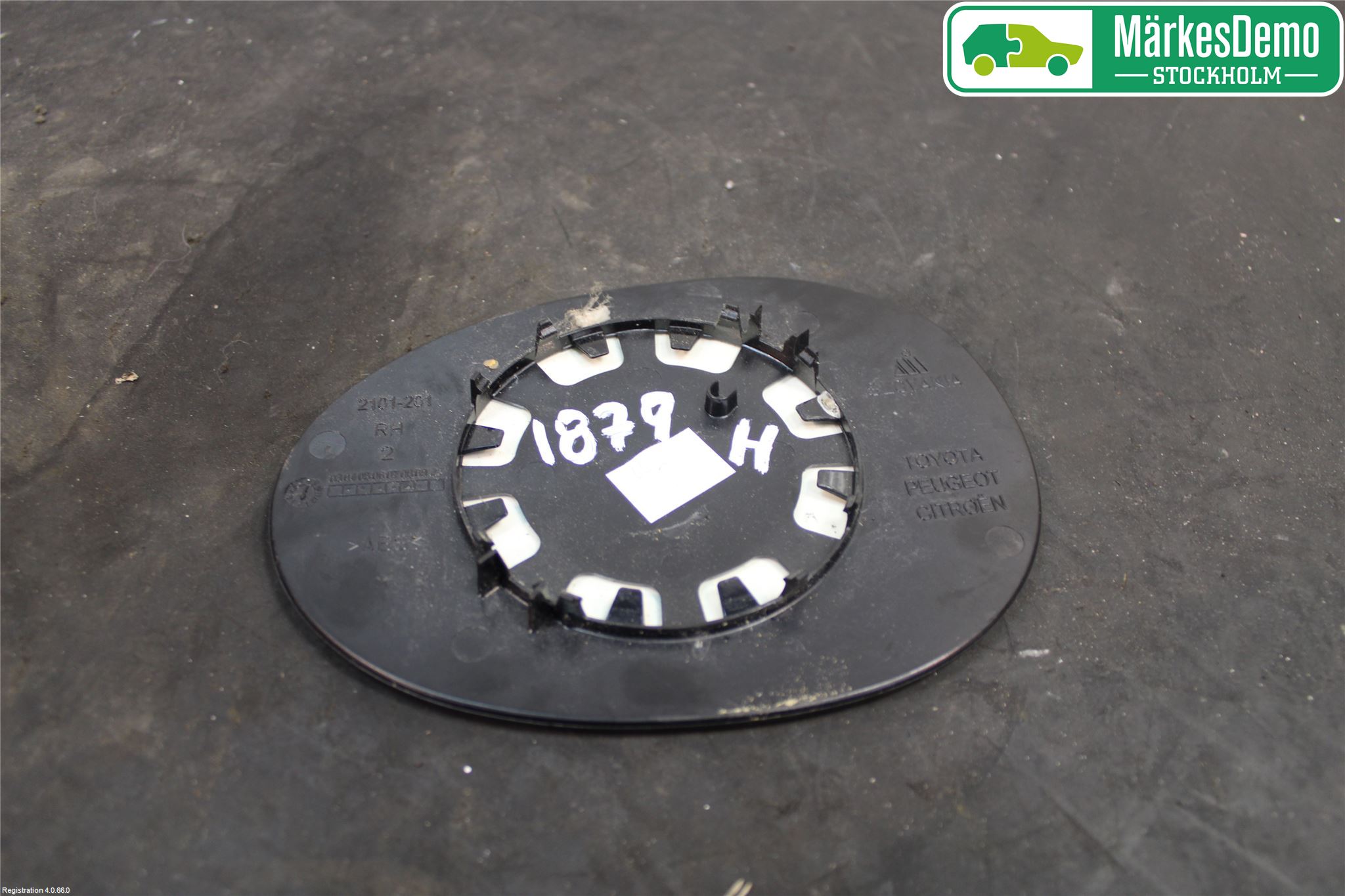 Toyota AYGO 06-14 Spegelglas Hö