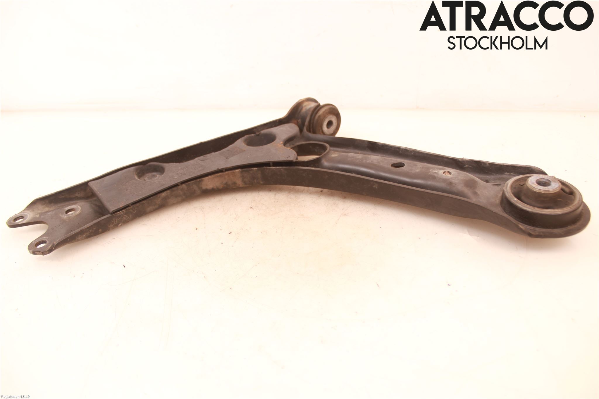 Volkswagen VW PASSAT 20-24 Bärarm Fram Undre Hö