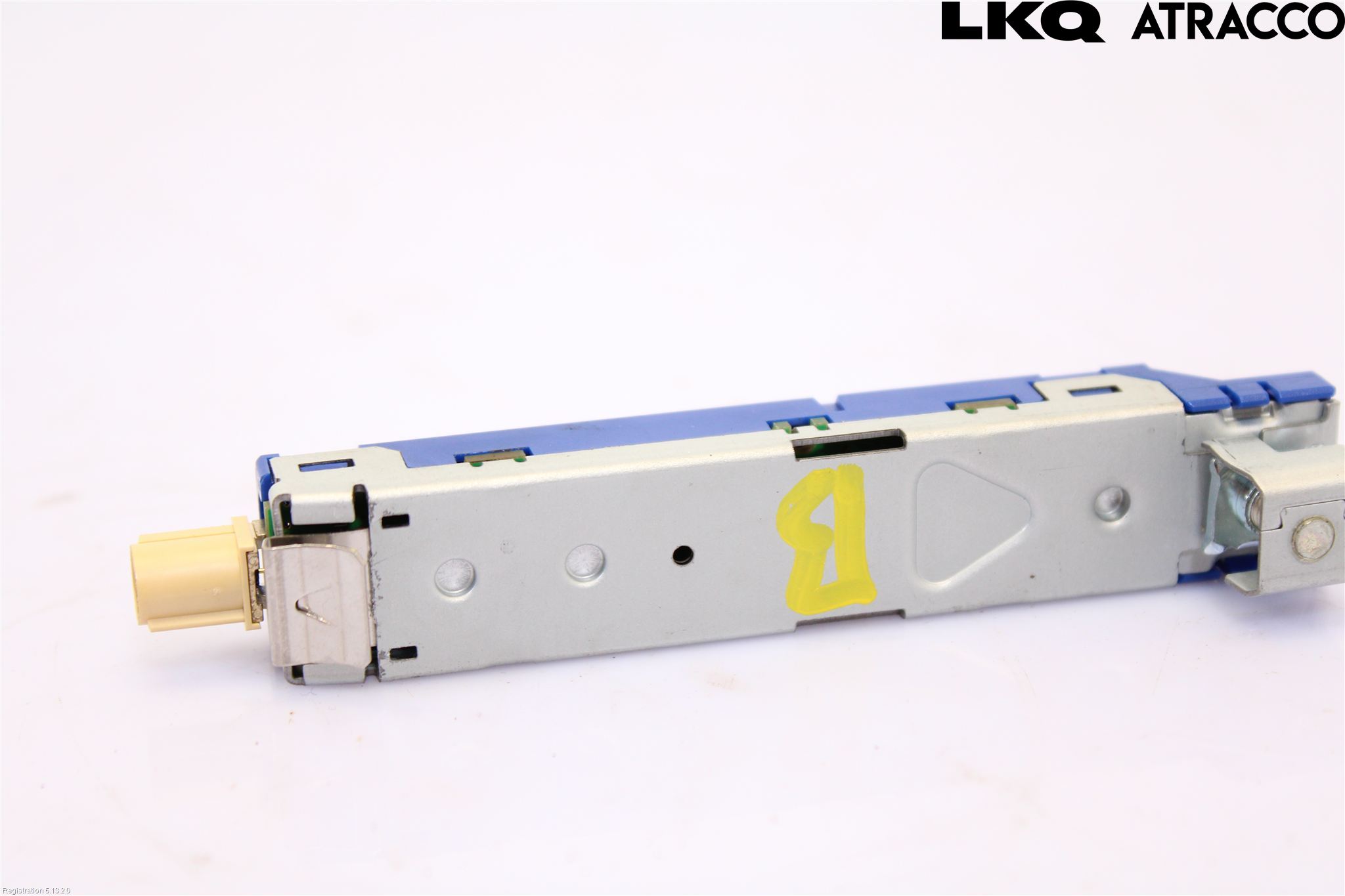 Audi A4/S4 B9 16-19 Antennförstärkare
