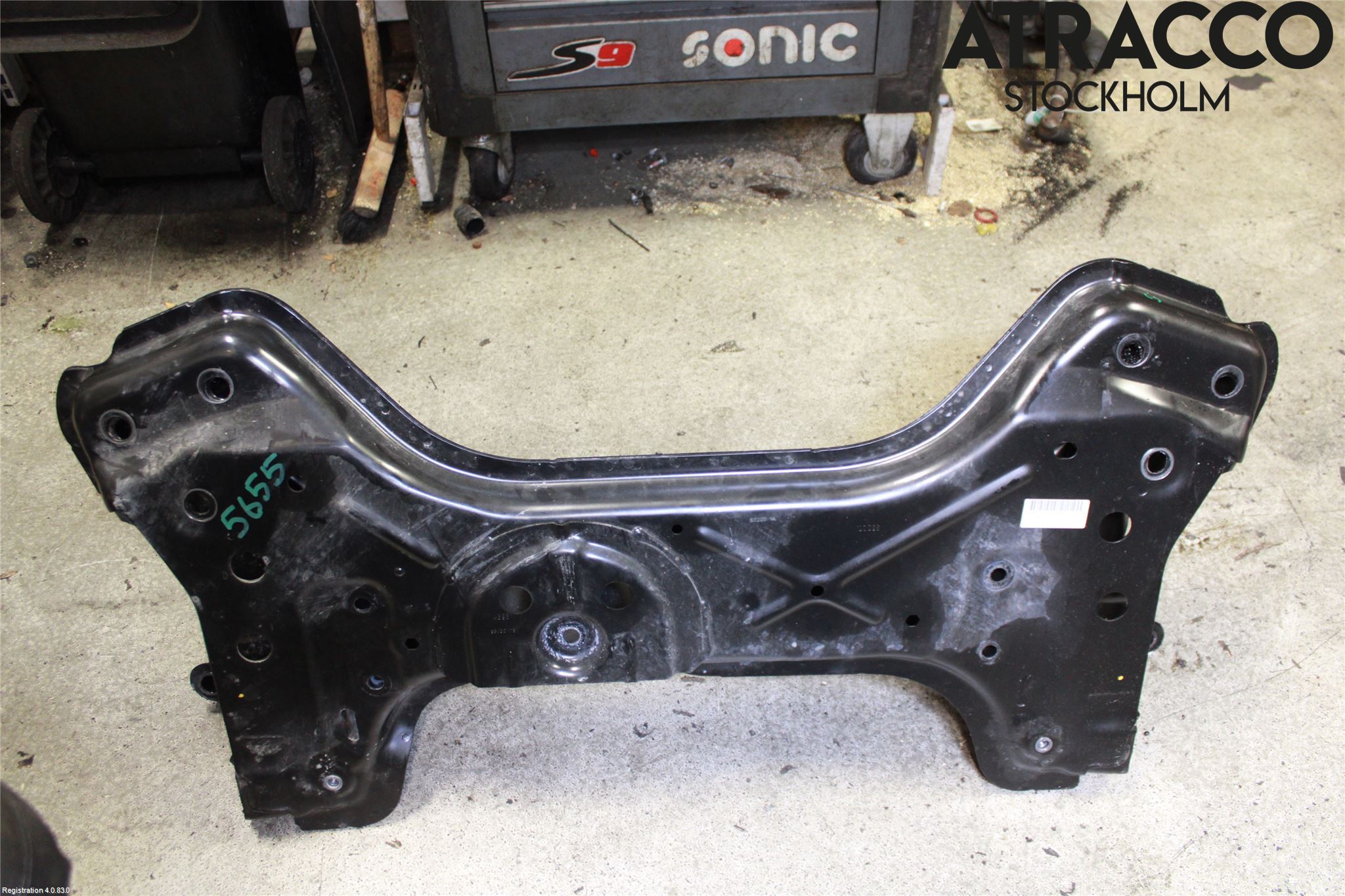 Husbil, husvagn HUSBIL CHAUSSON Framvagnsbalk