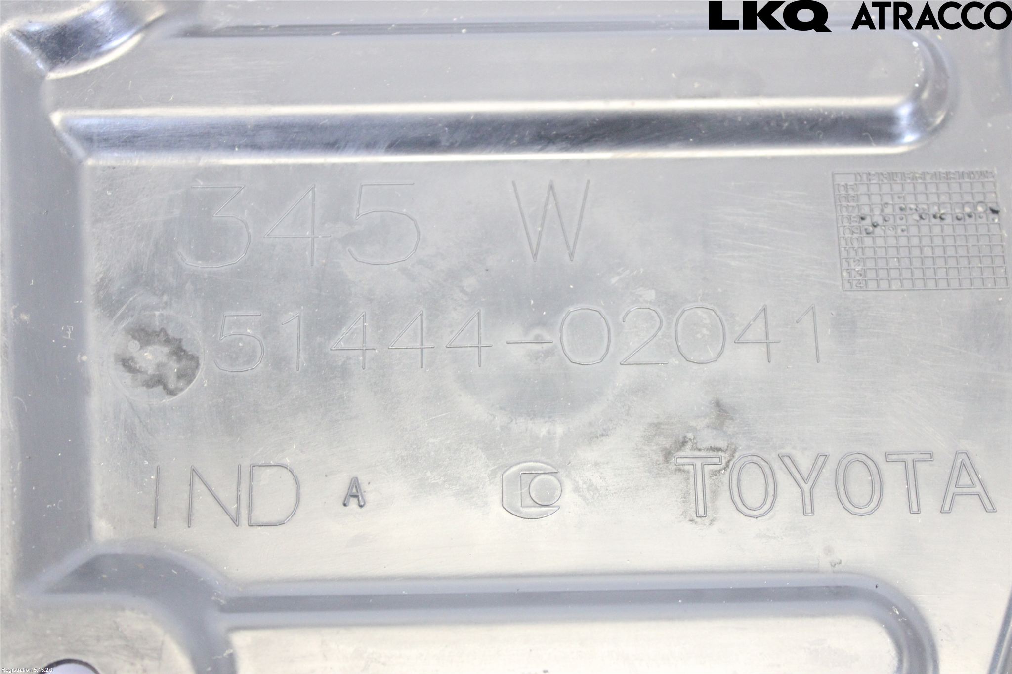 Toyota AVENSIS 09-15 Hasplåt Plåt-Plast