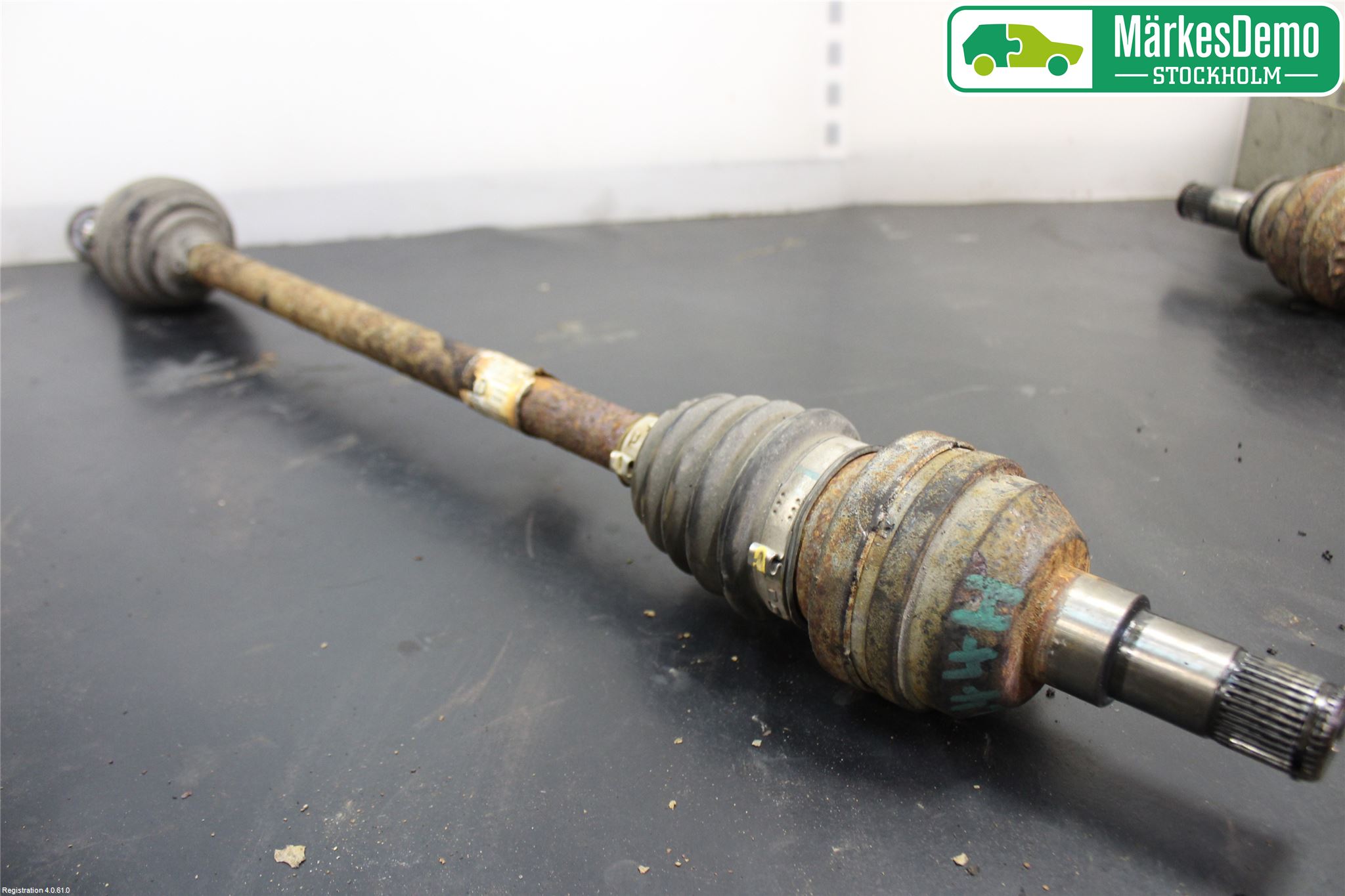 Chevrolet CAPTIVA Drivaxel Bak Höger