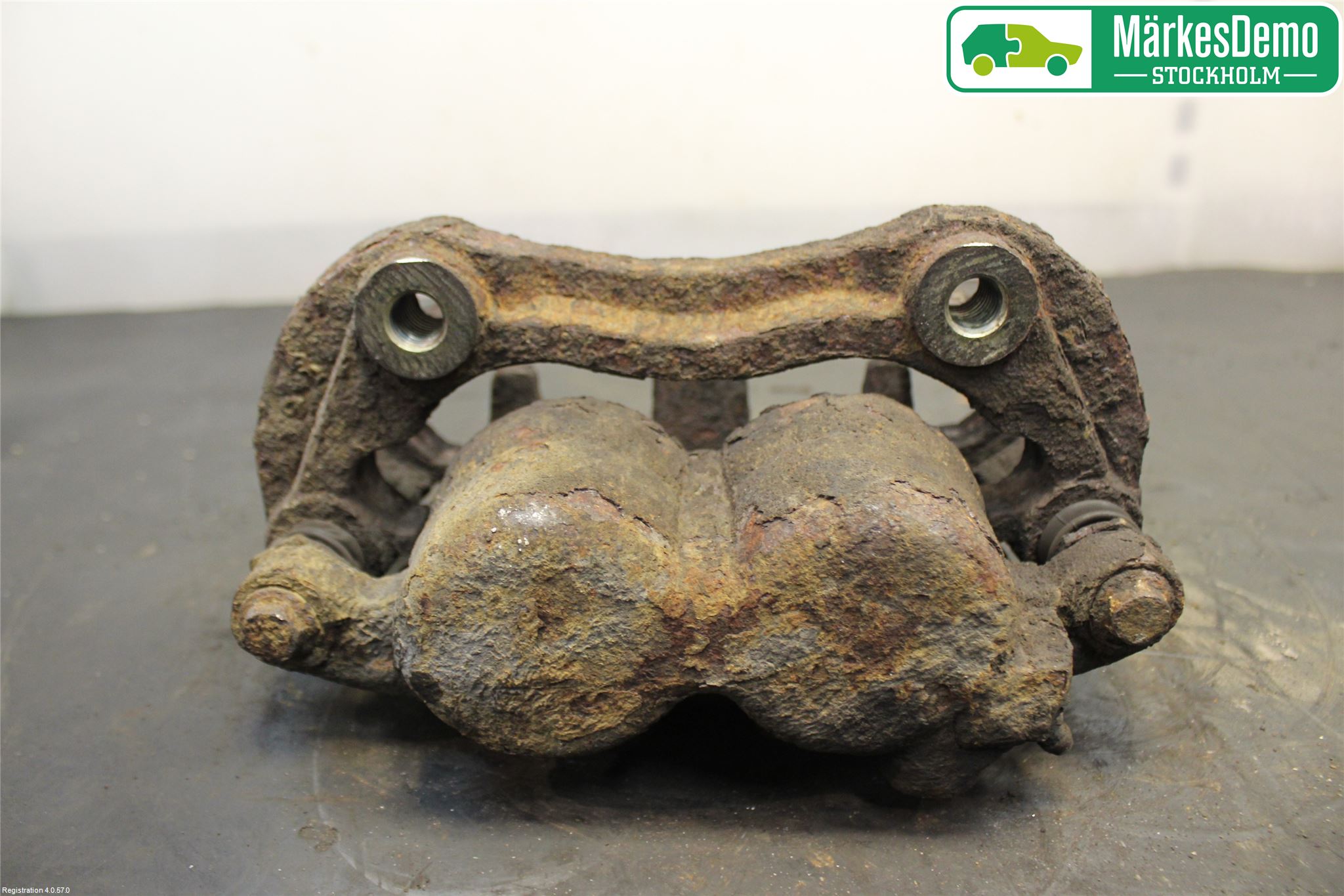 Ford TRANSIT    00-06 Bromsok Fram Vänster