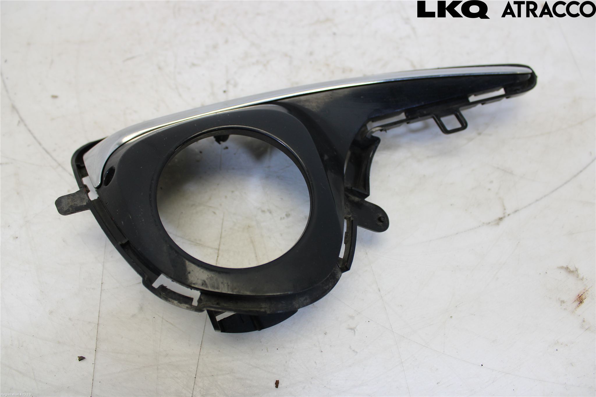 Toyota YARIS XP130 15-20 Dimljussarg Fram