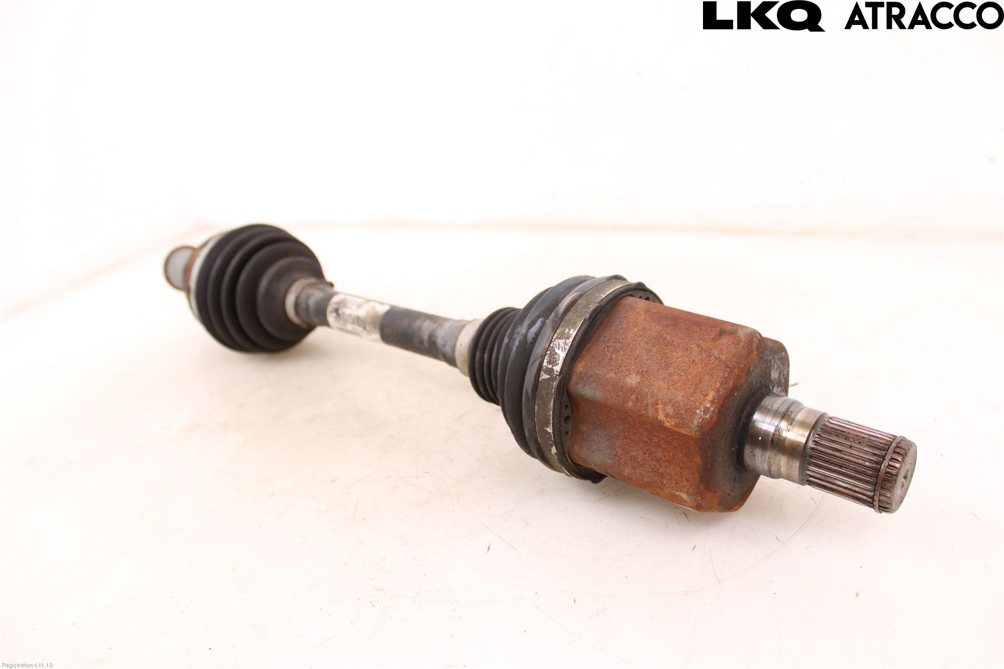 Volvo V60 14-18 Drivaxel Fram Vänster