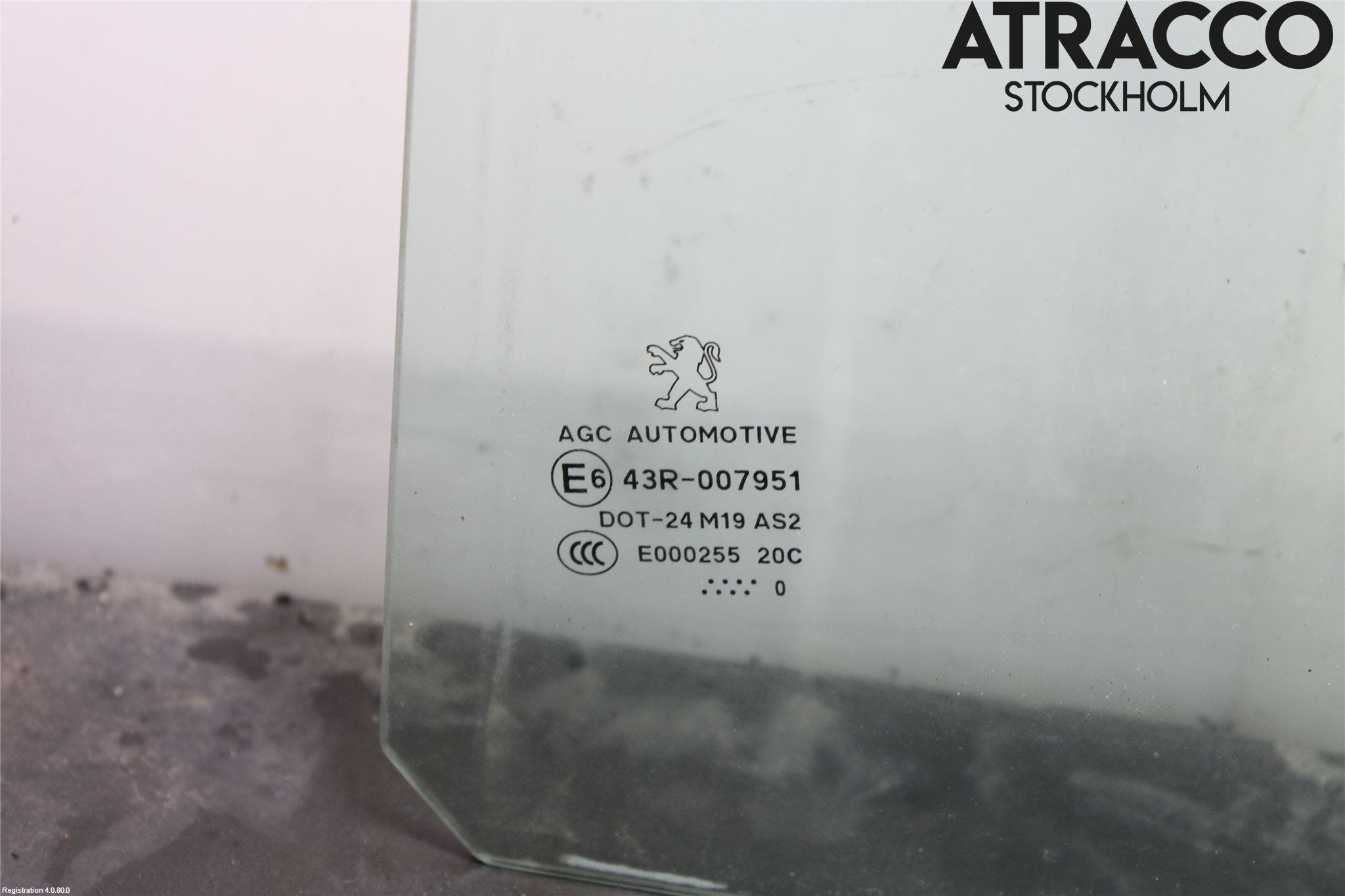 Peugeot 5008 10-16 Dörruta Bak Vänster