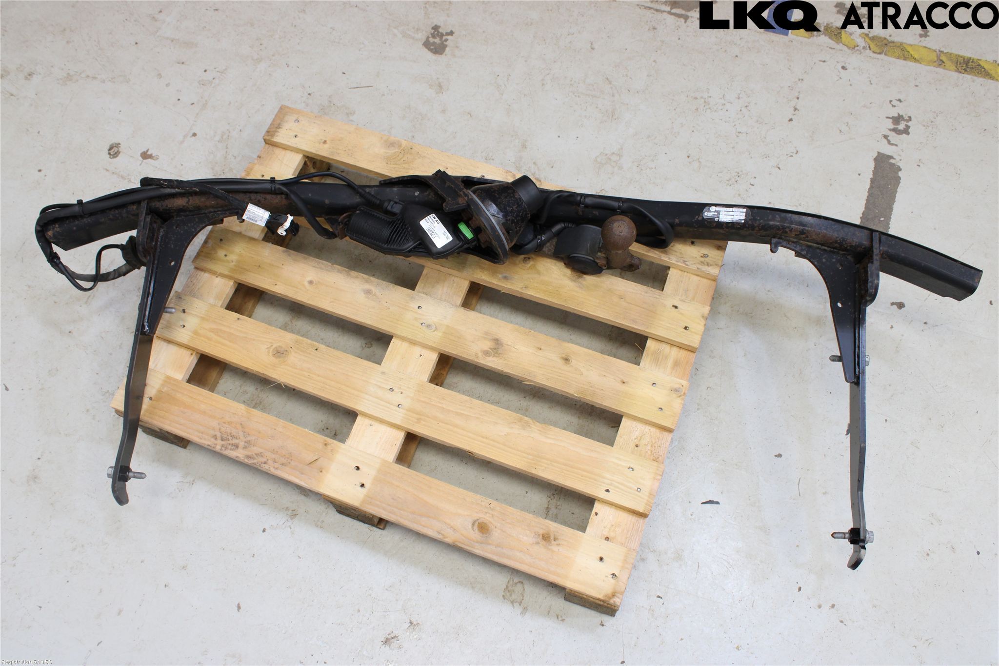 Volkswagen VW TIGUAN 16-24 Dragkrok