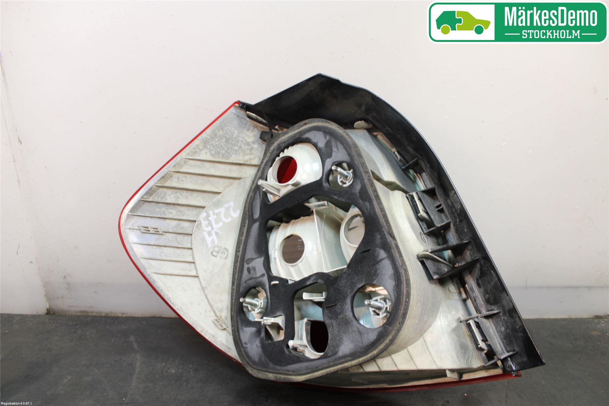 BMW 1 E87/81 5D/3D 03-11 Bakljus Höger