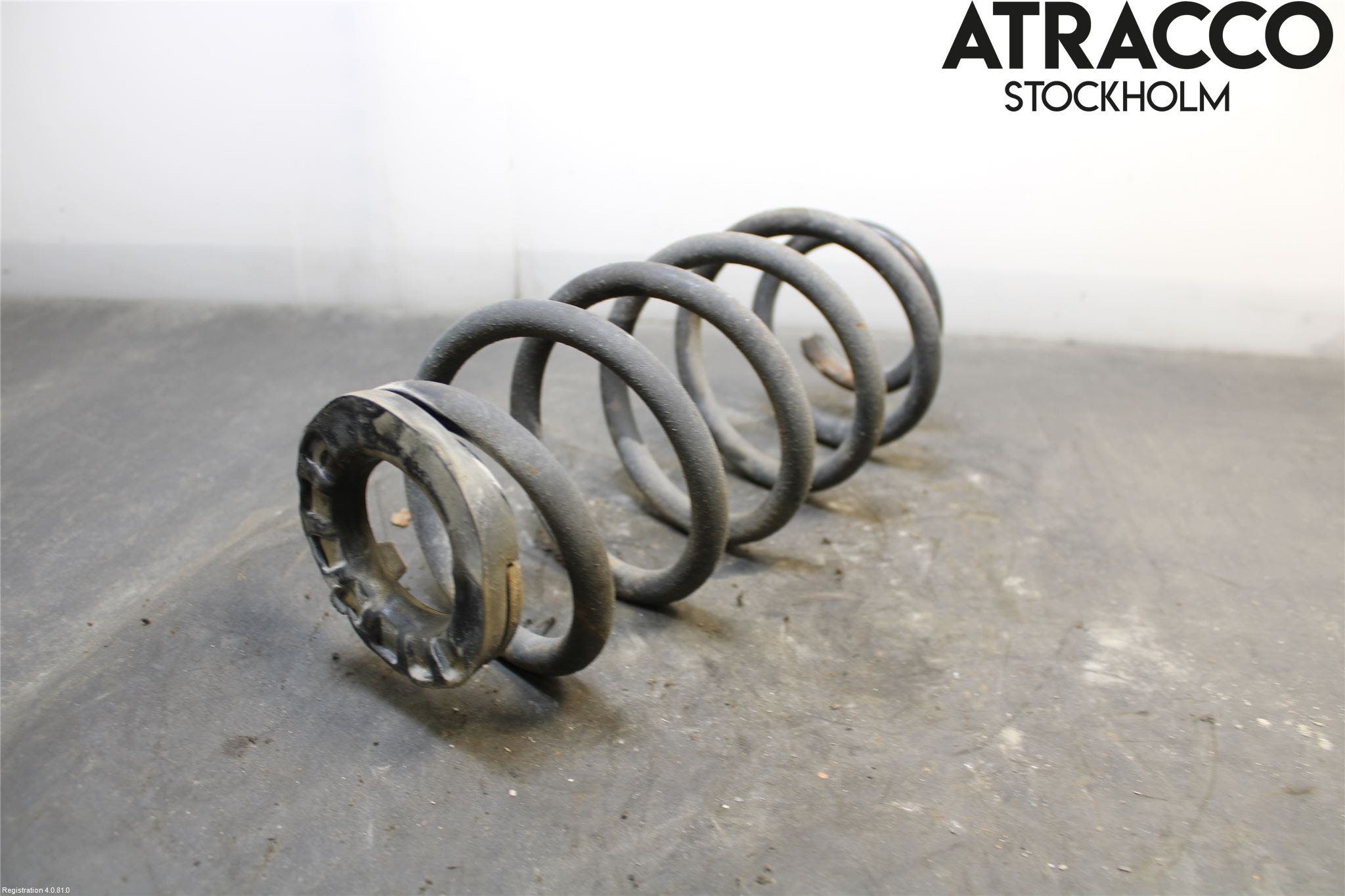 Toyota URBAN CRUISER Fjäder Bak