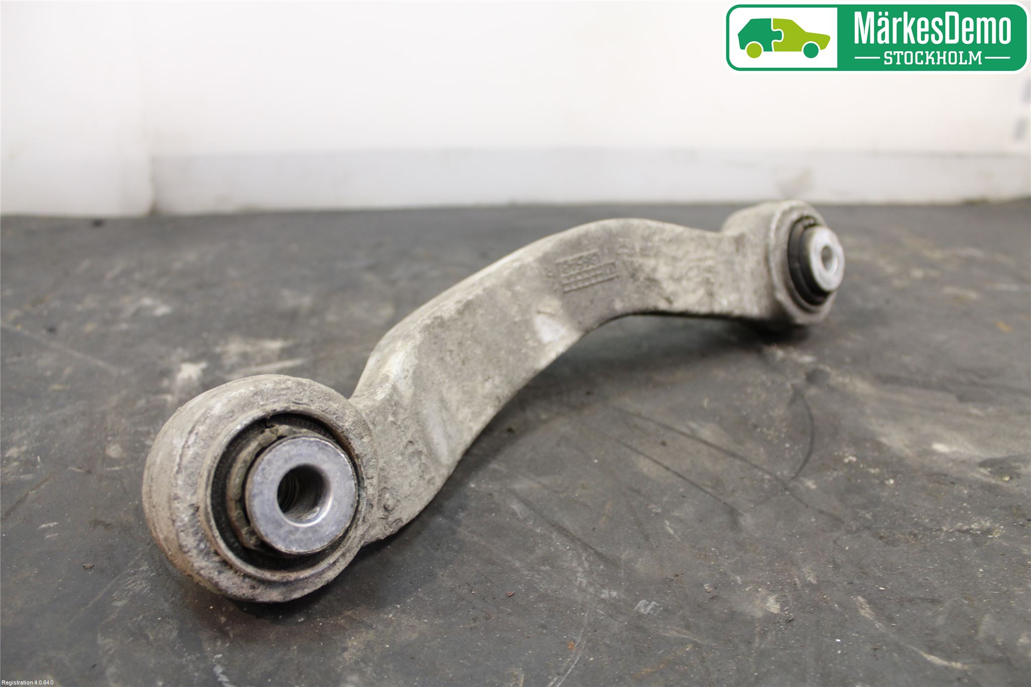 BMW 6 F12/F13 10-18 Bärarm Bak Övre Höger