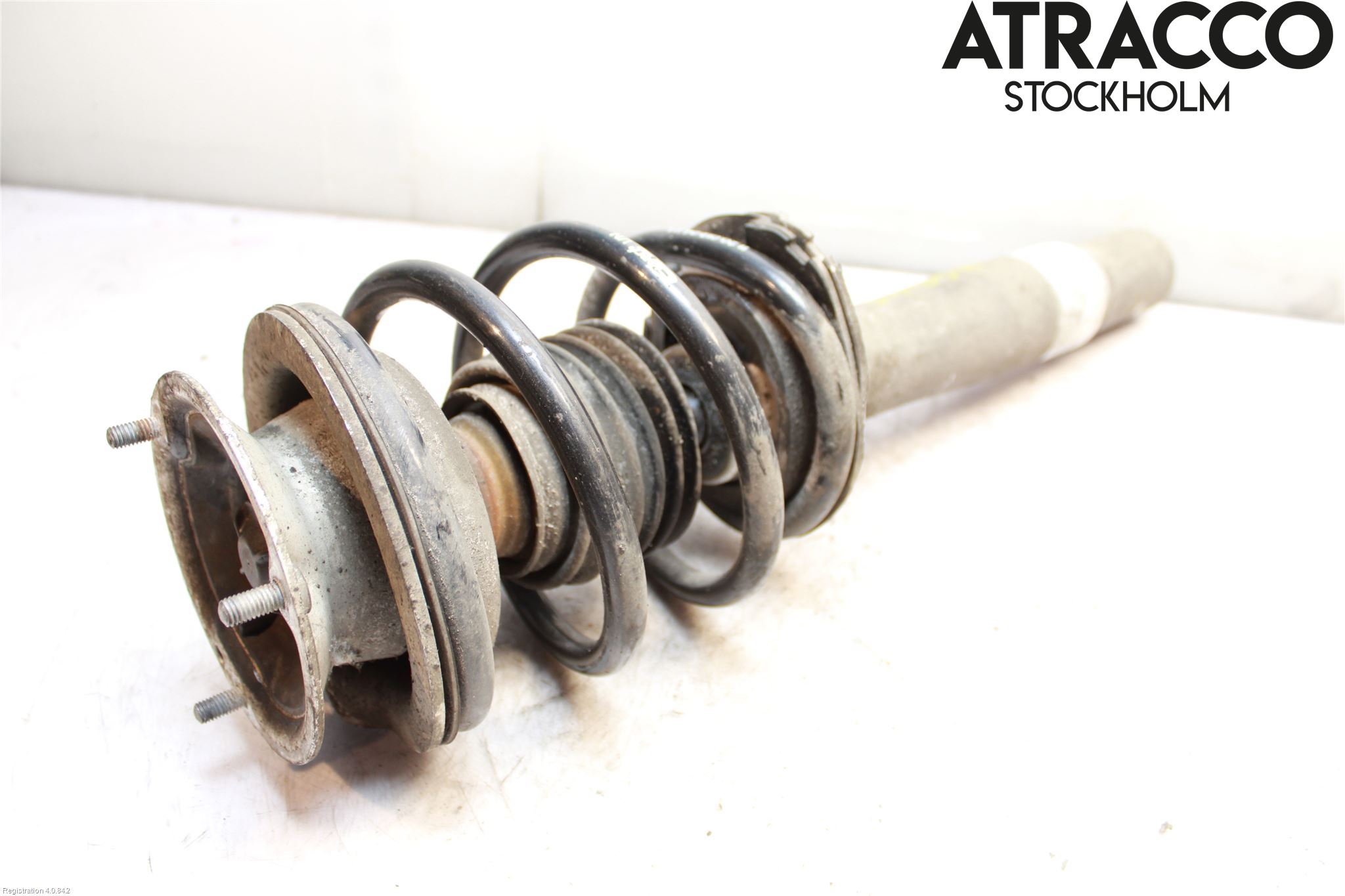 BMW 6 E63/64    02-10 Fjäderben Fram Höger