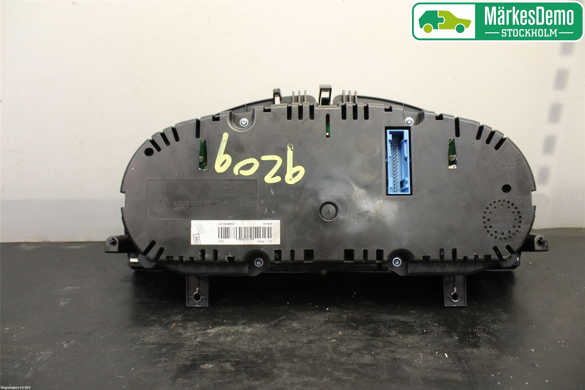 Volkswagen VW PASSAT 11-14 Instrument Komb