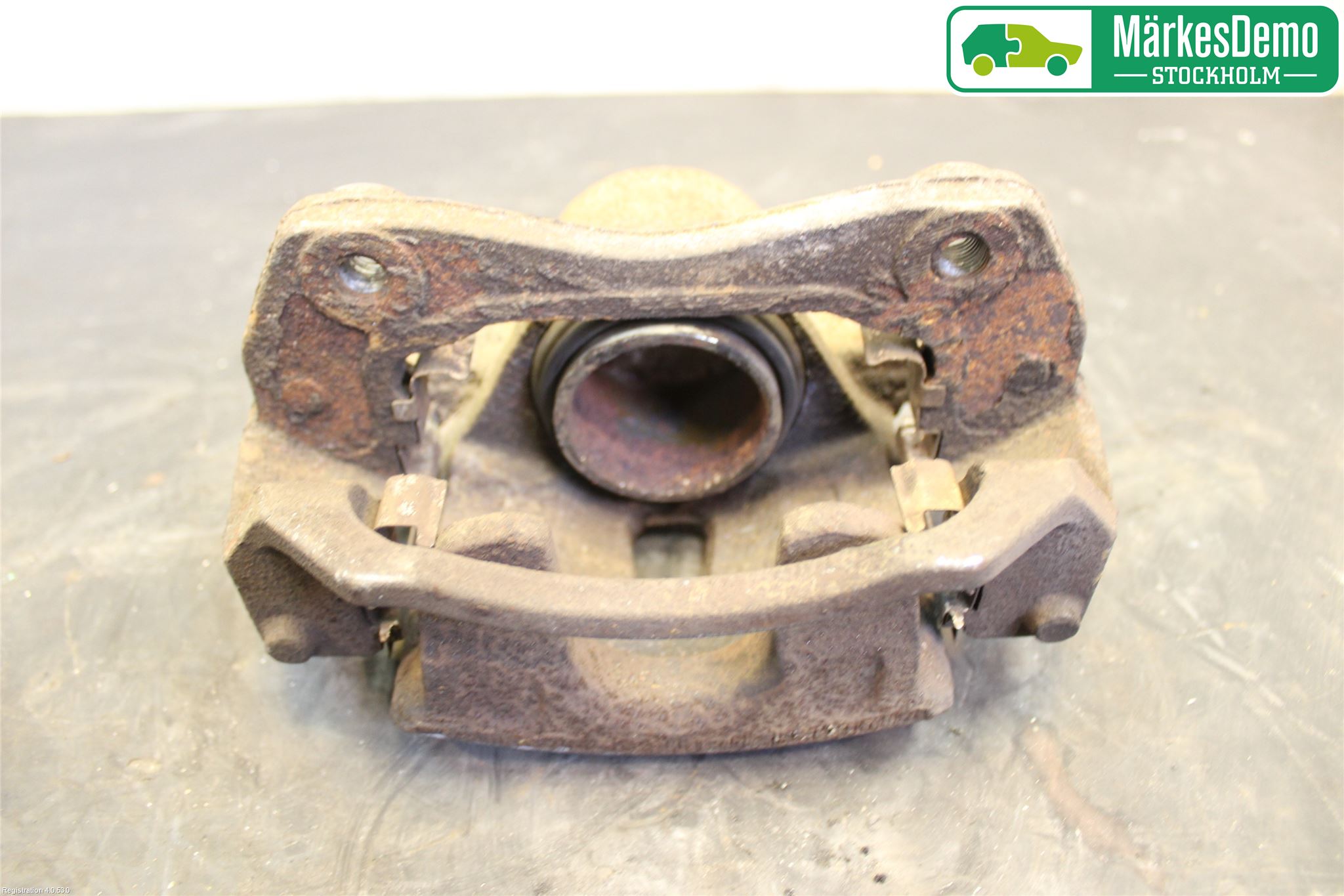 Kia CEED 06-12 Bromsok Fram Vänster